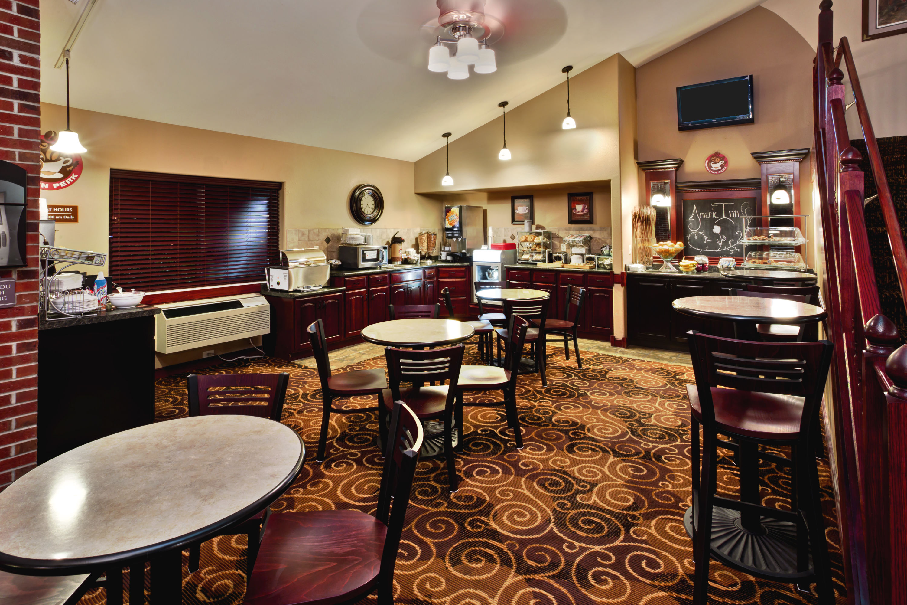 AmericInn by Wyndham Beaver Dam | Beaver Dam, WI Hotels