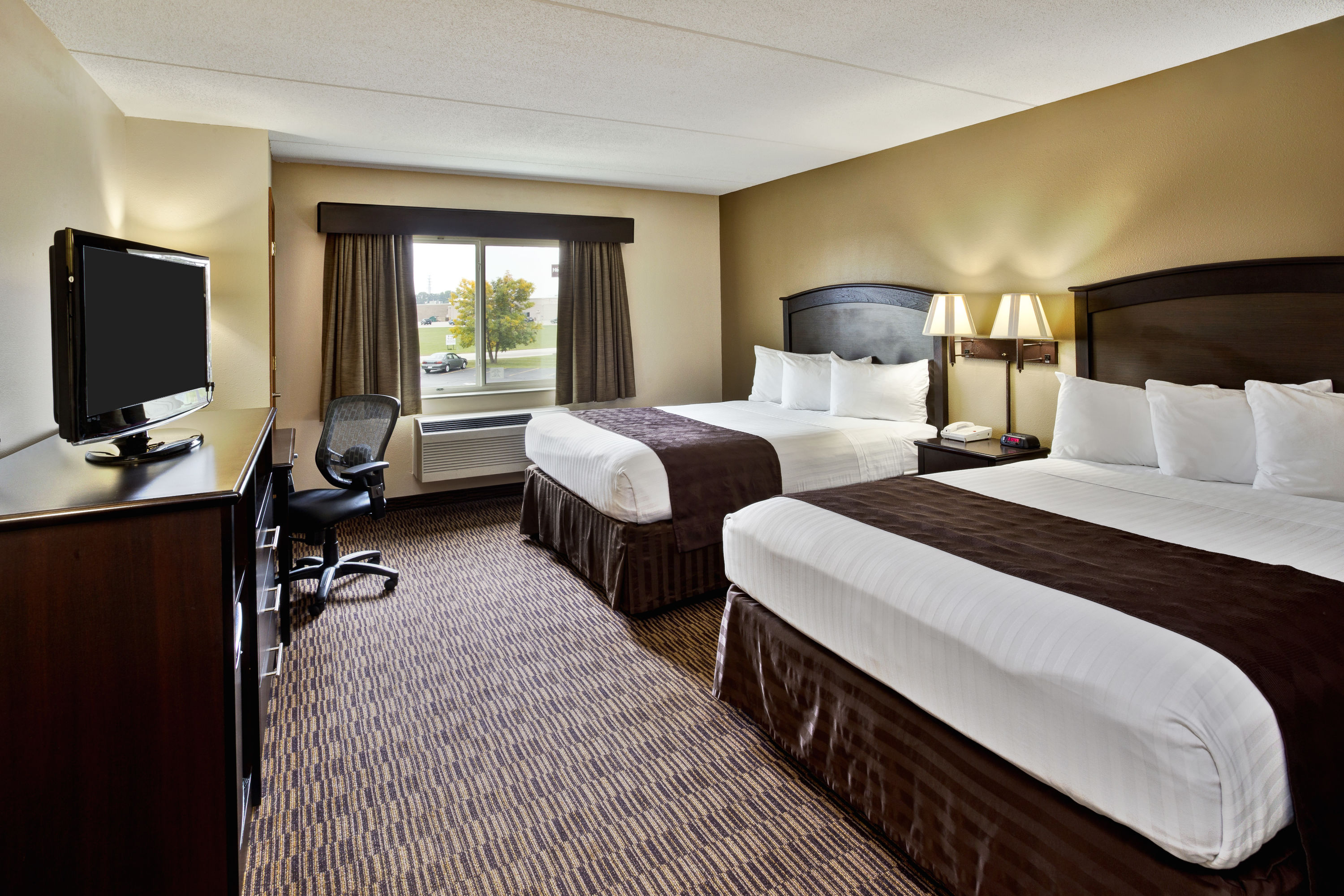 AmericInn by Wyndham Beaver Dam | Beaver Dam, WI Hotels