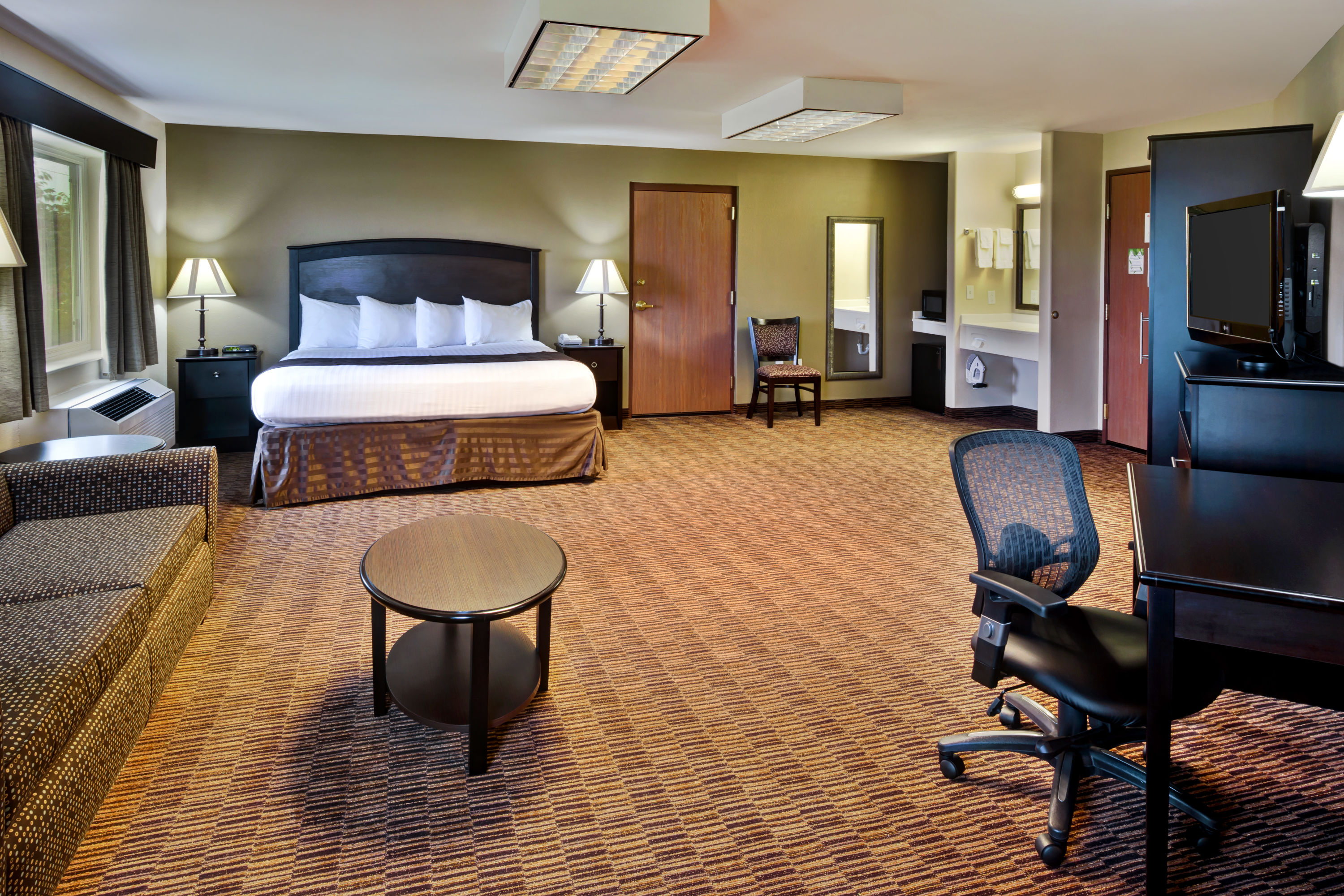 AmericInn by Wyndham Beaver Dam | Beaver Dam, WI Hotels