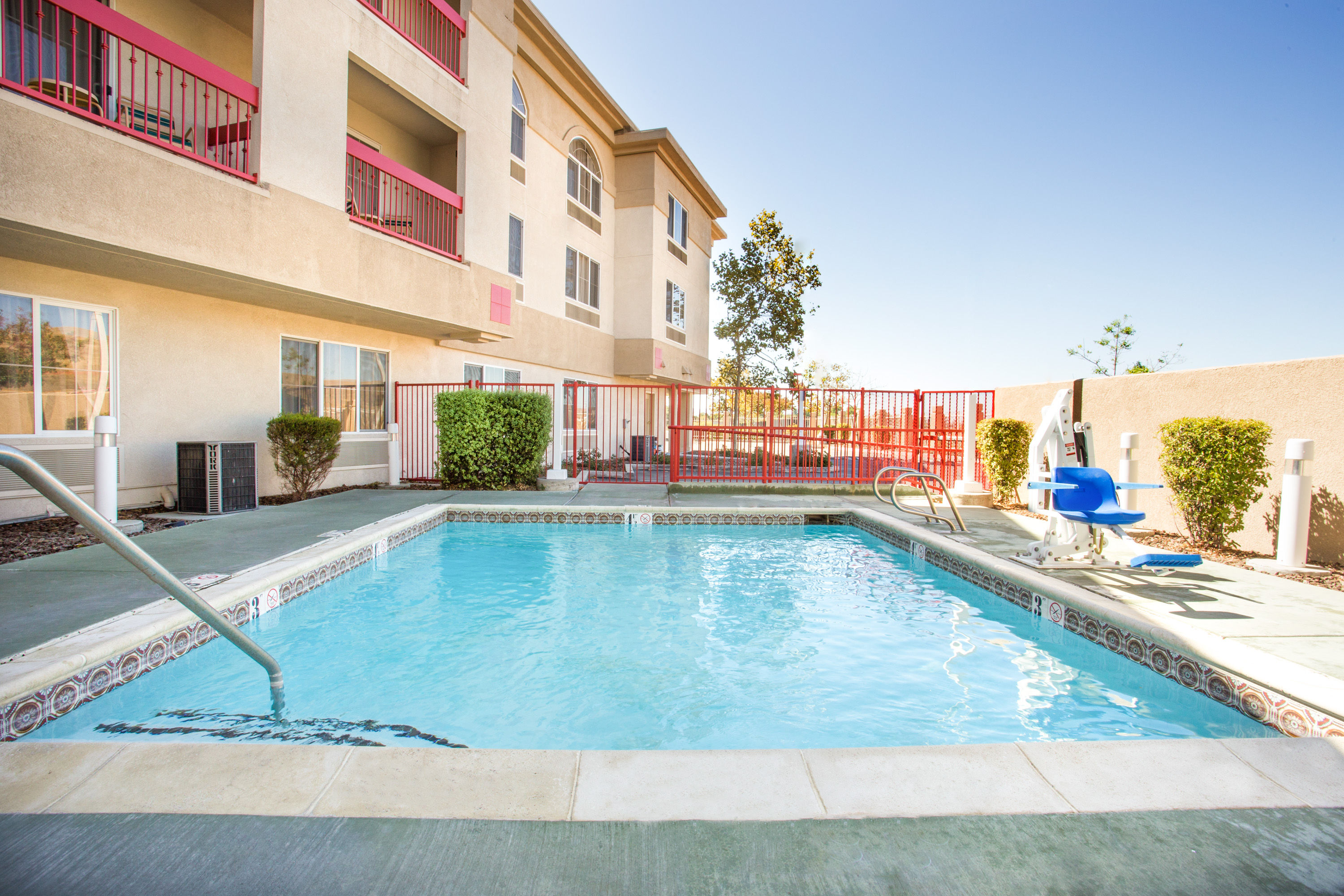 Hawthorn Suites By Wyndham Livermore Wine Country Livermore Ca Hotels 1568