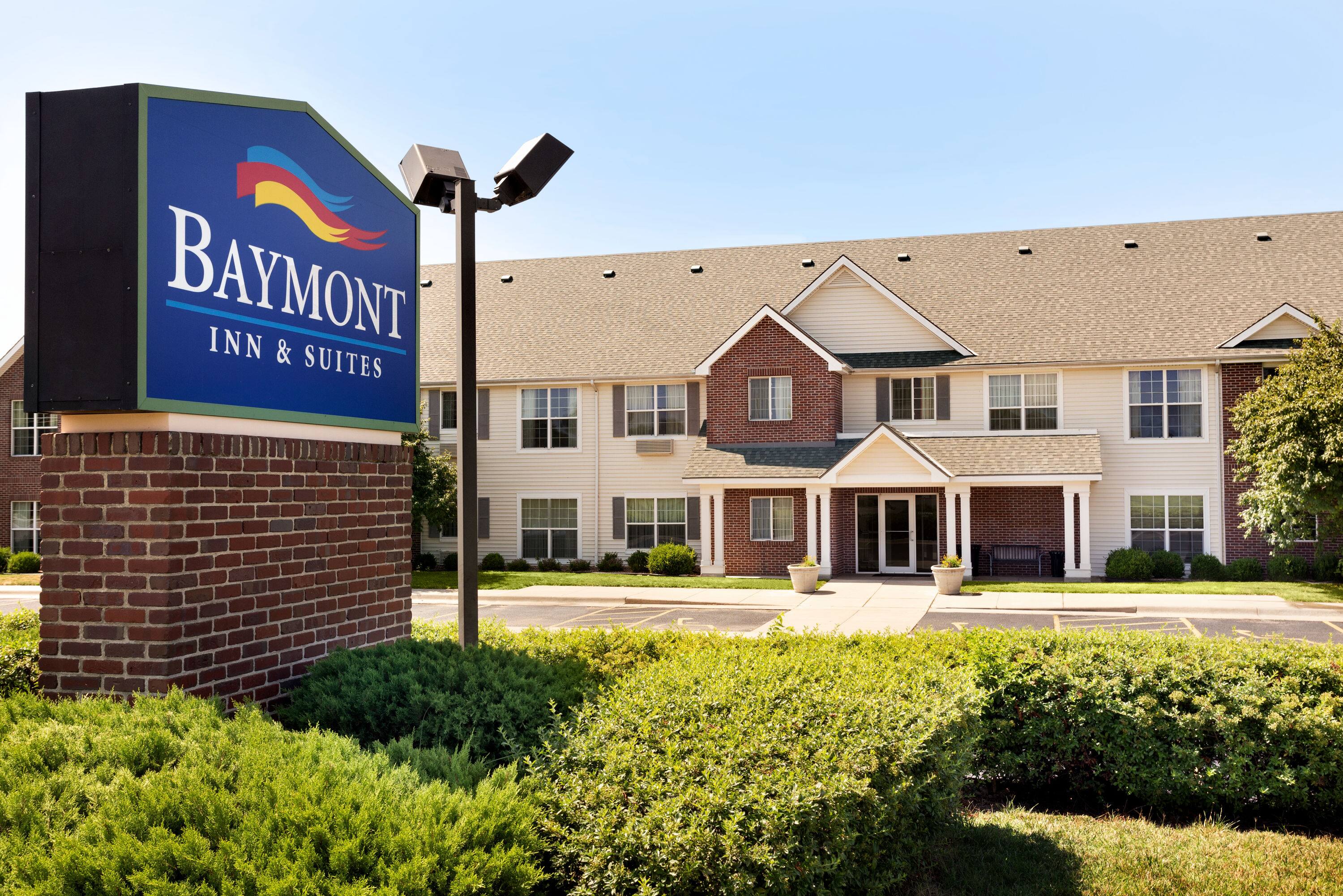 Baymont By Wyndham Wichita East Wichita KS Hotels   51156 Exterior View 2 