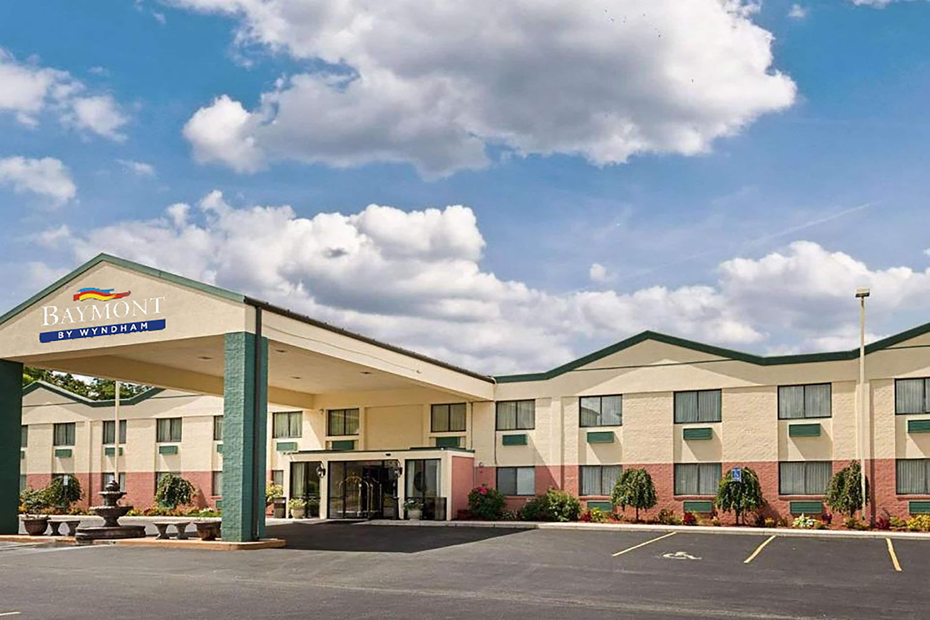 Baymont by Wyndham Gettysburg | Gettysburg, PA Hotels