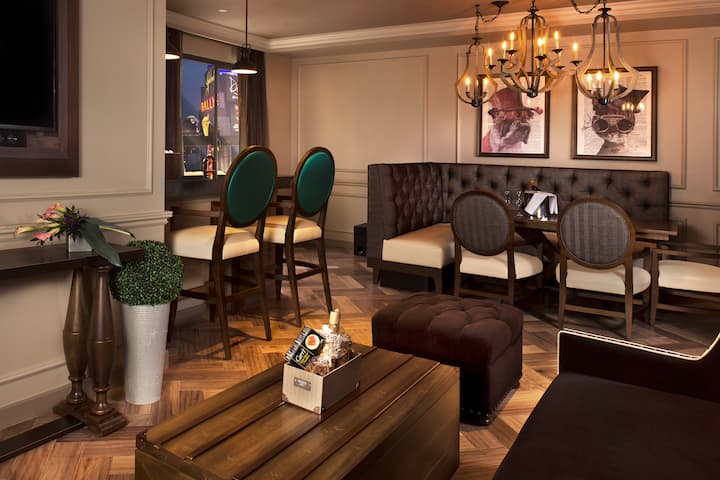 Guest room at the The Cromwell Las Vegas in Las Vegas, Nevada