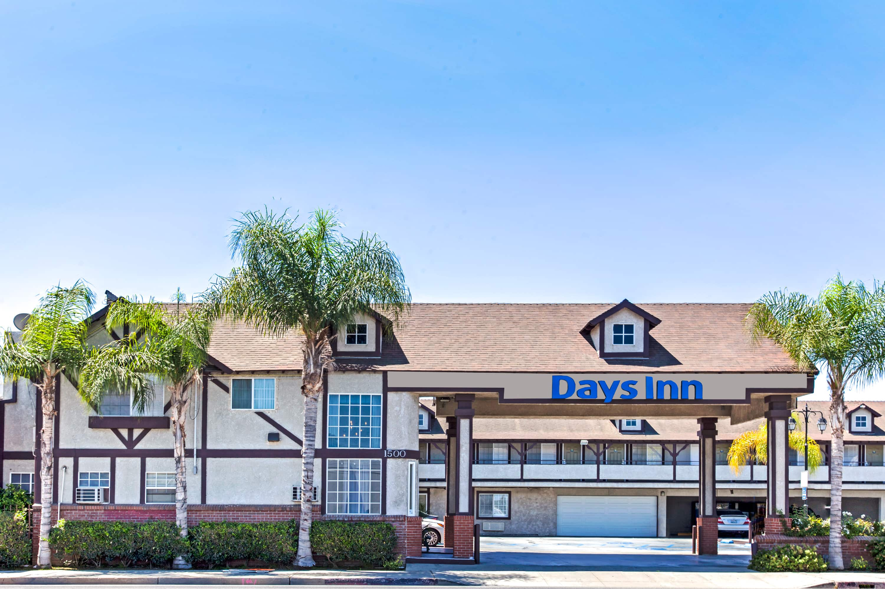 Days Inn By Wyndham Long Beach City Center Long Beach Ca - 