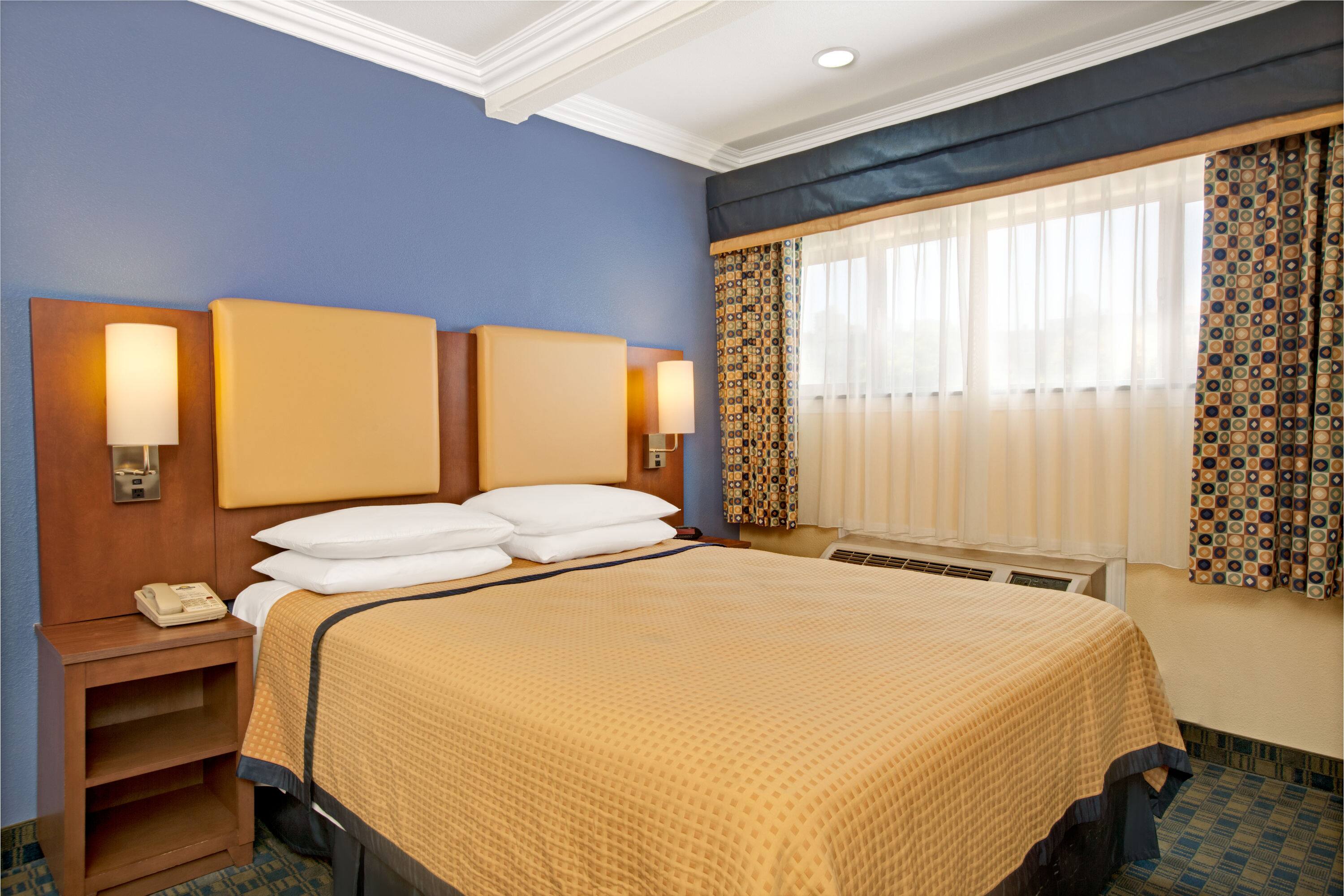 Days Inn By Wyndham San Francisco Lombard San Francisco - 