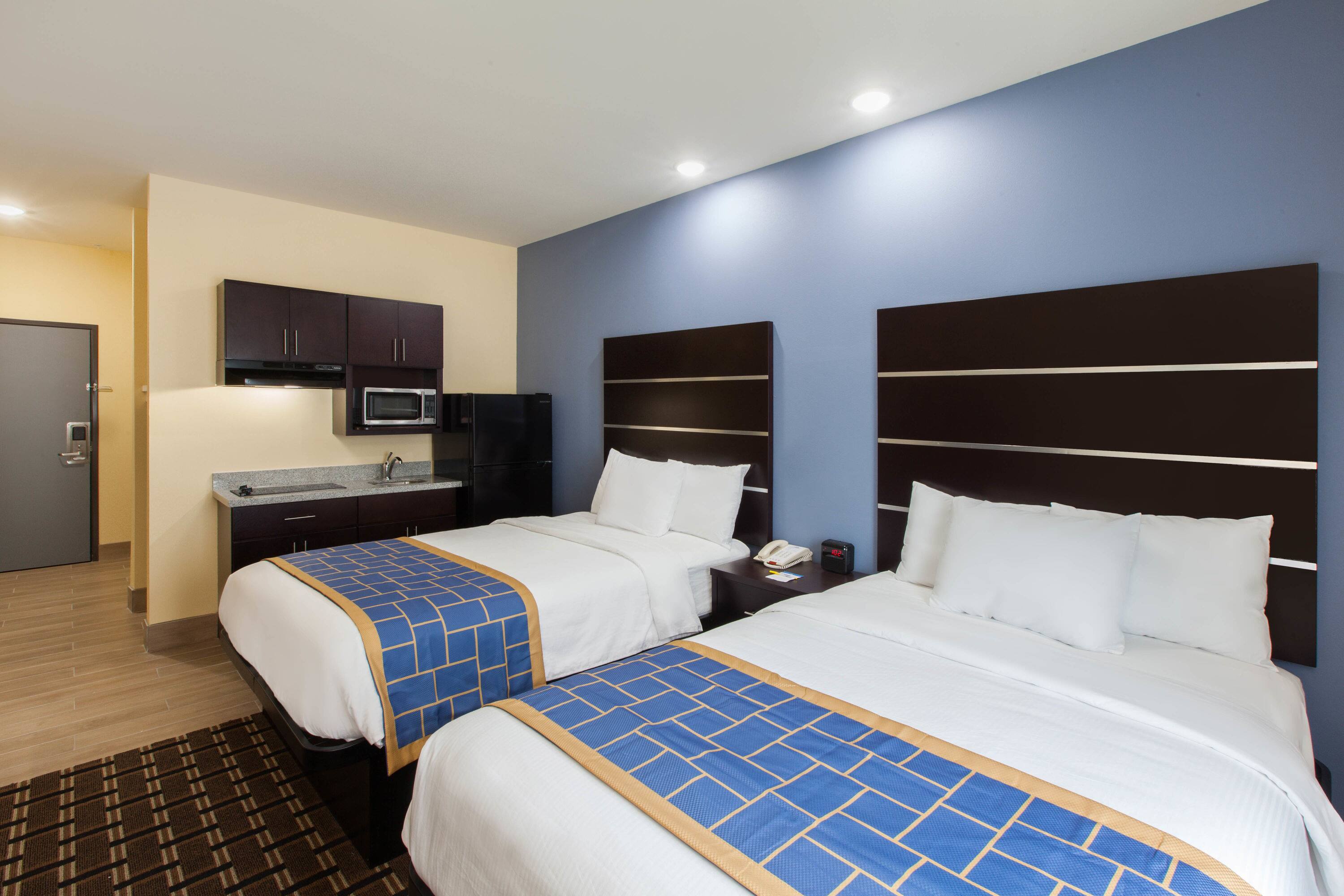 Days Inn By Wyndham Baton Rouge Airport Baton Rouge La Hotels - 