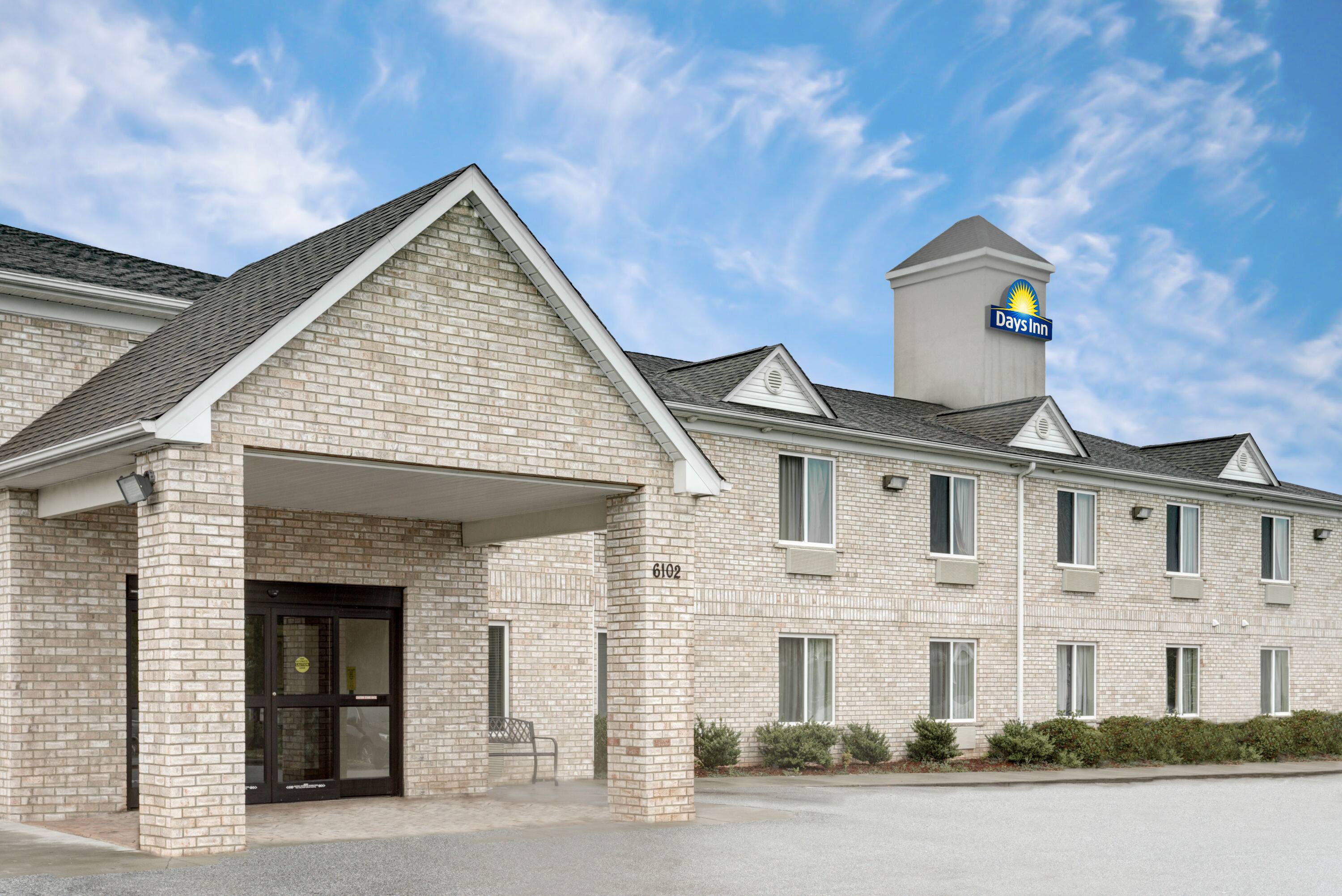 Days Inn by Wyndham Greensboro NC Greensboro, NC Hotels