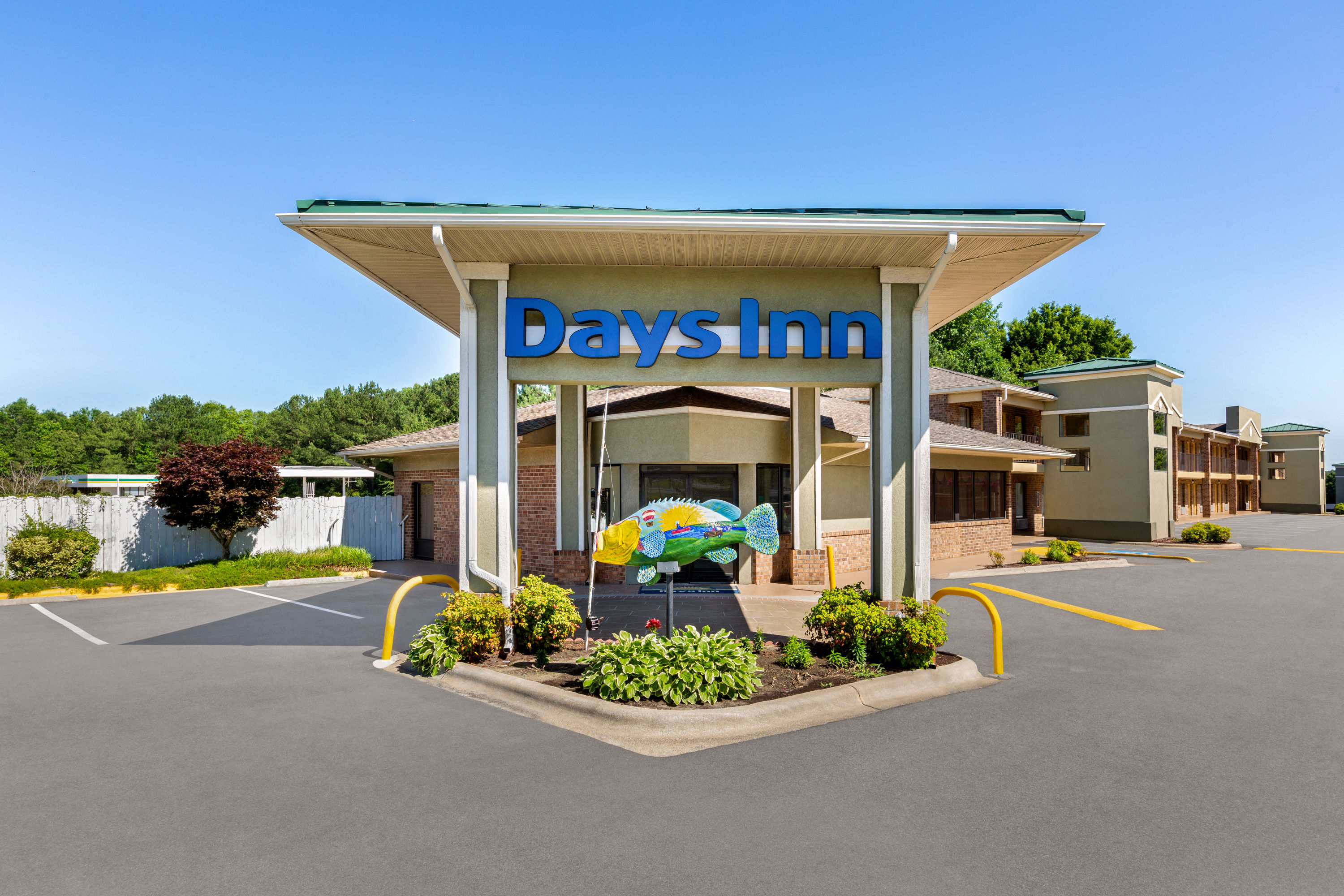 Days Inn By Wyndham Weldon Roanoke Rapids Weldon Nc Hotels