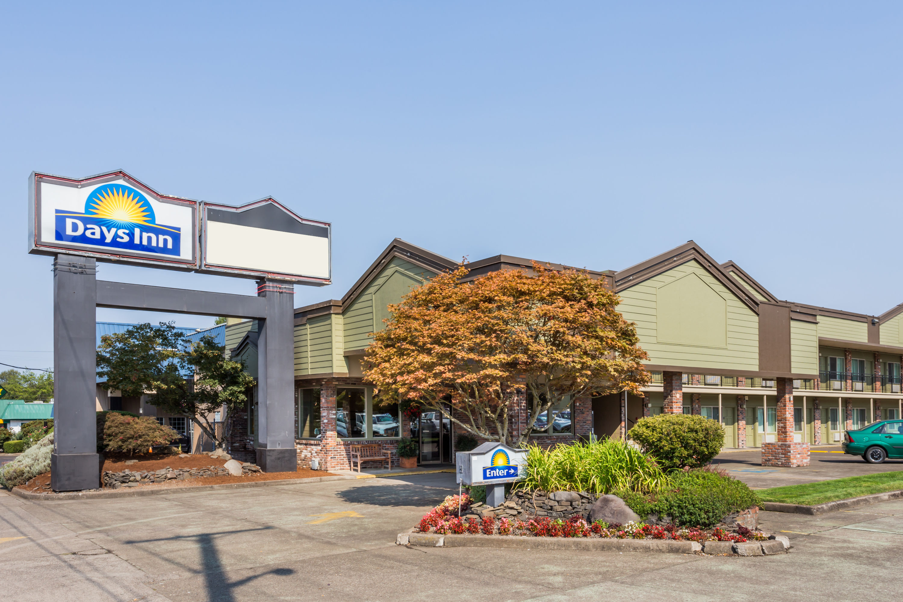 Days Inn By Wyndham Eugene Downtown University Eugene Or Hotels