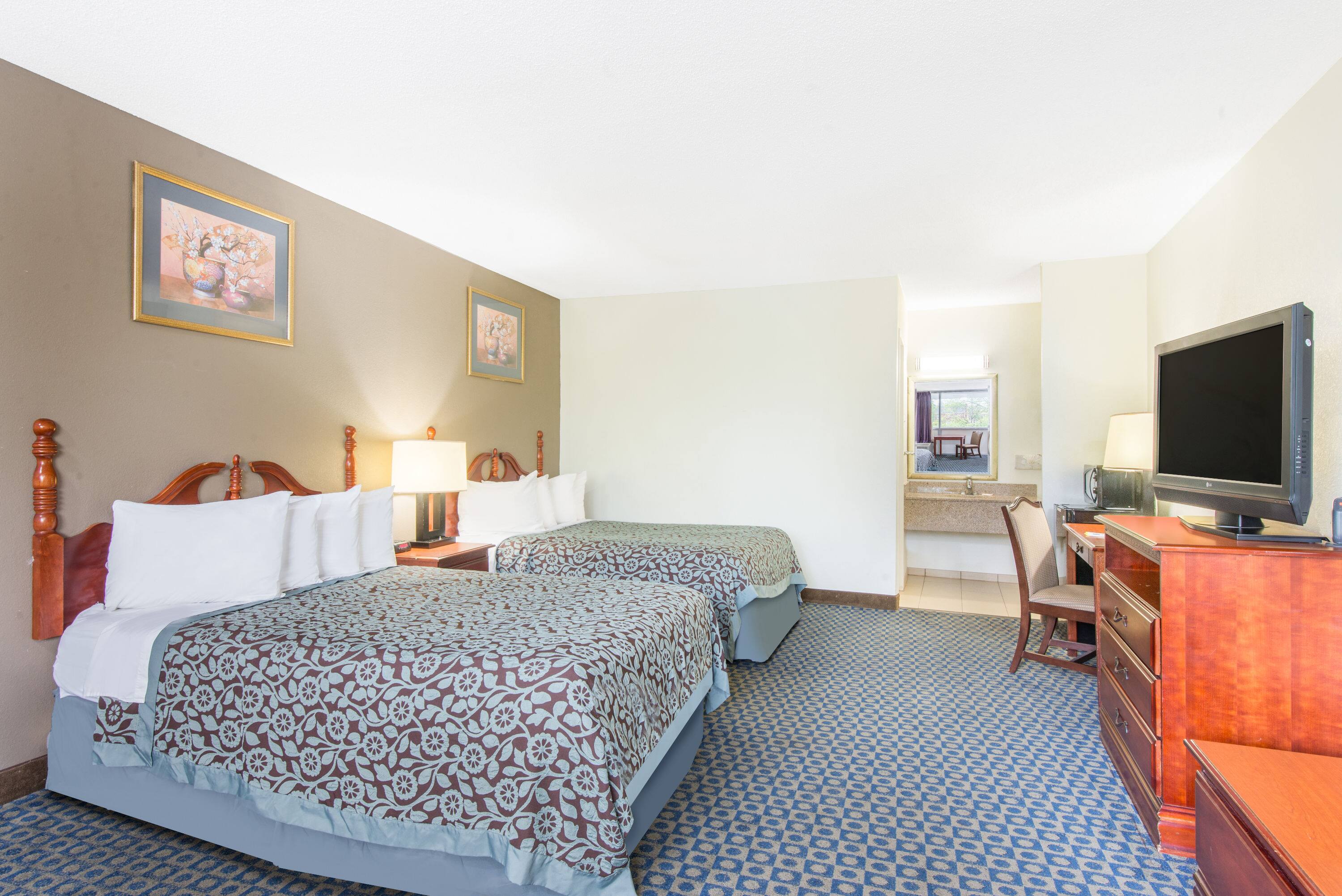 Days Inn By Wyndham Arlington Pentagon Arlington Va Hotels - 