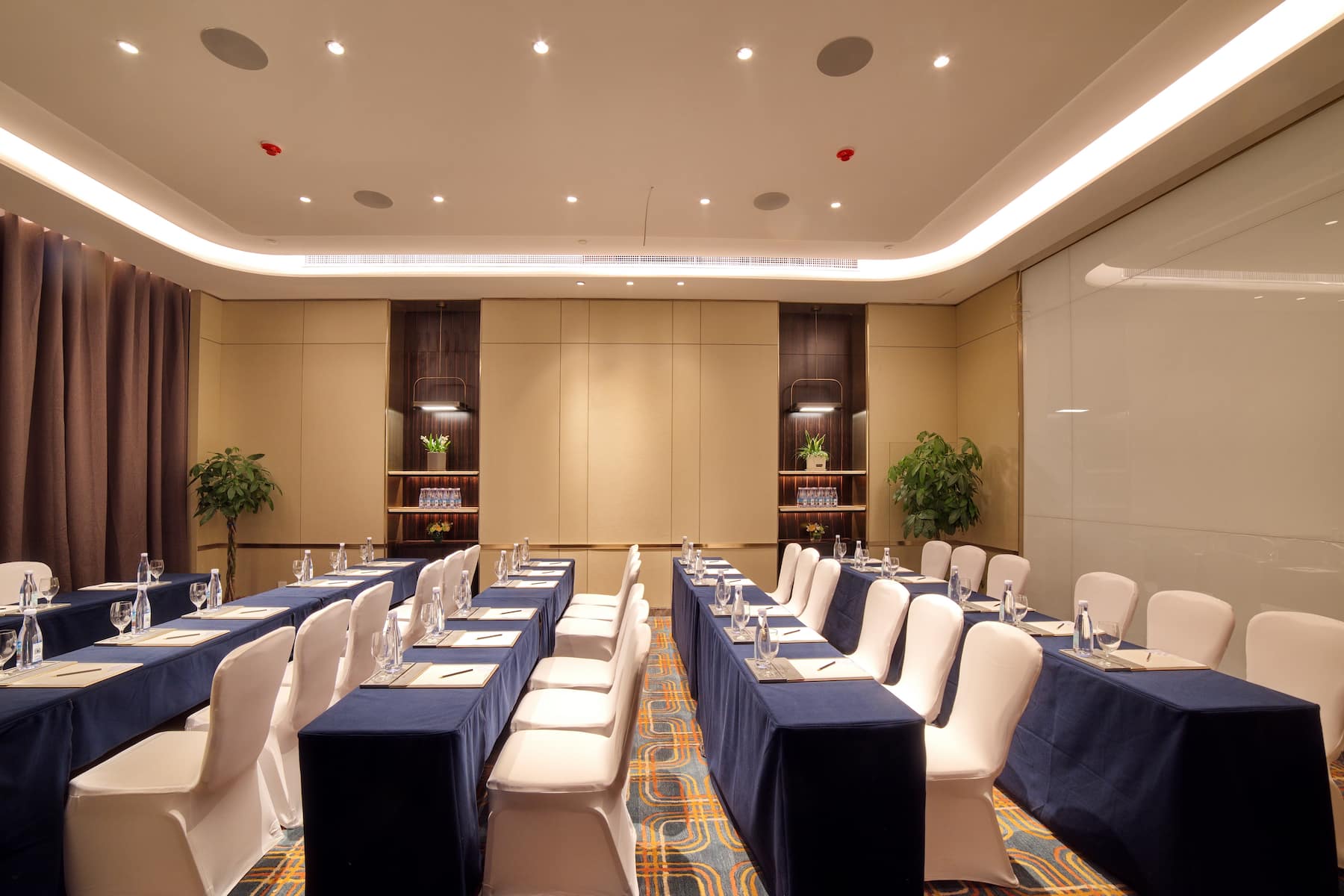 Meeting room at Wyndham Grand Plaza Royale Powerlong Fuyang in Fuyang, Other than US/Canada