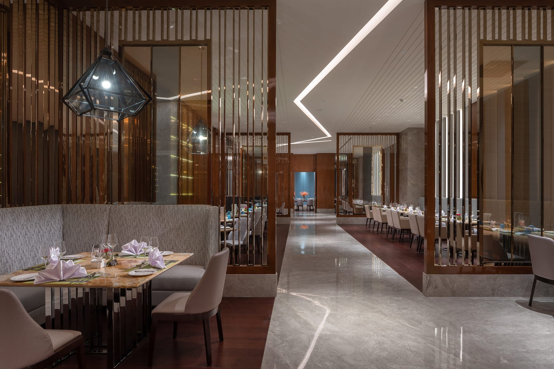 Wyndham Grand Plaza Royale Ever Bright Changxing restaurant in Huzhou, Other than US/Canada