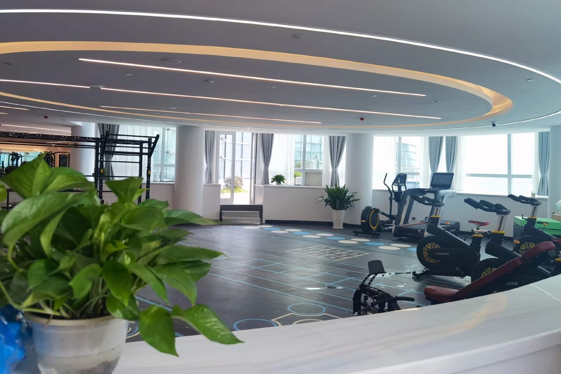 Fitness room at Wyndham Grand Plaza Royale Yujia Anhua in Yiyang, Other than US/Canada