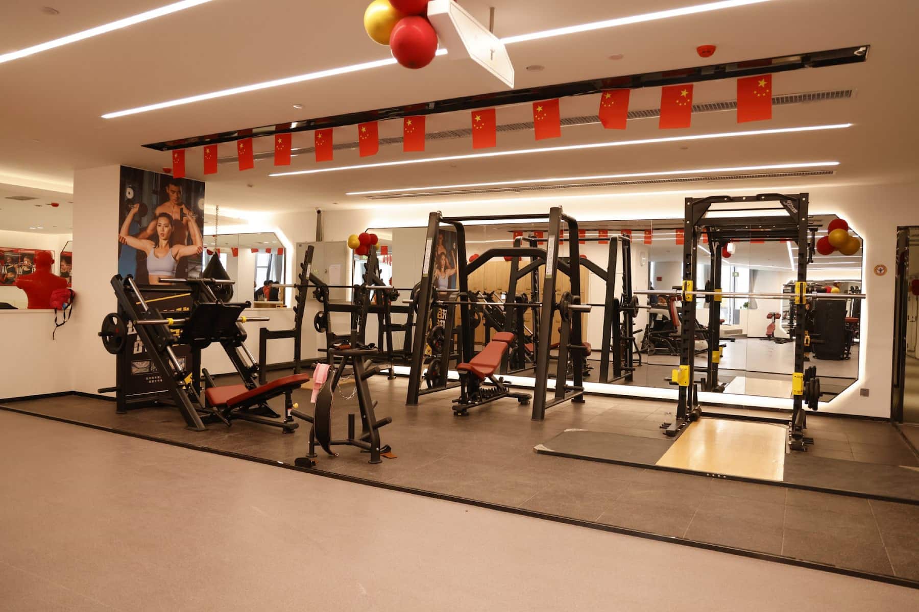 Fitness room at Wyndham Grand Plaza Royale Yujia Anhua in Yiyang, Other than US/Canada