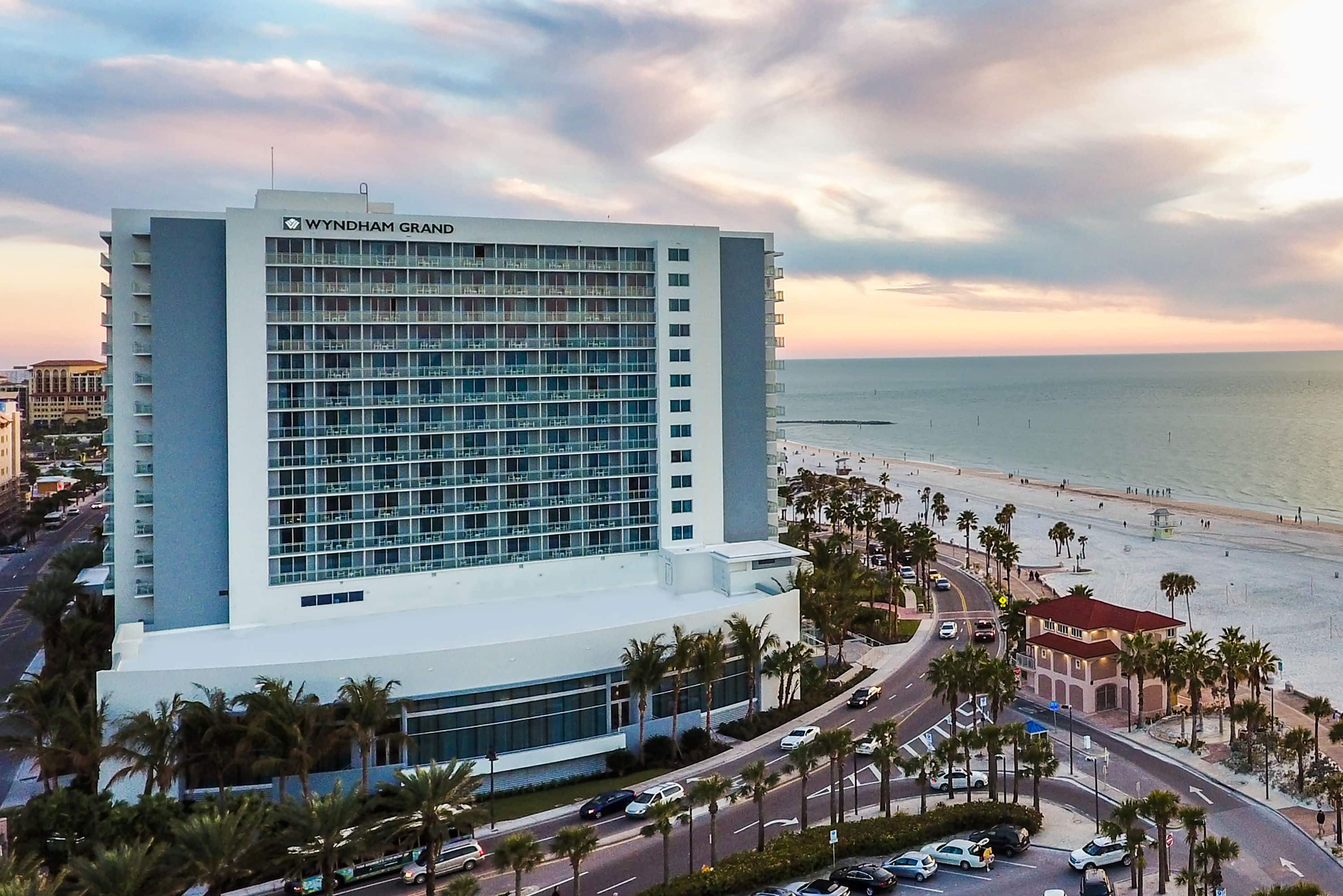 Wyndham Grand Clearwater Beach Clearwater FL Hotels   04130 Exterior Dusk 1 