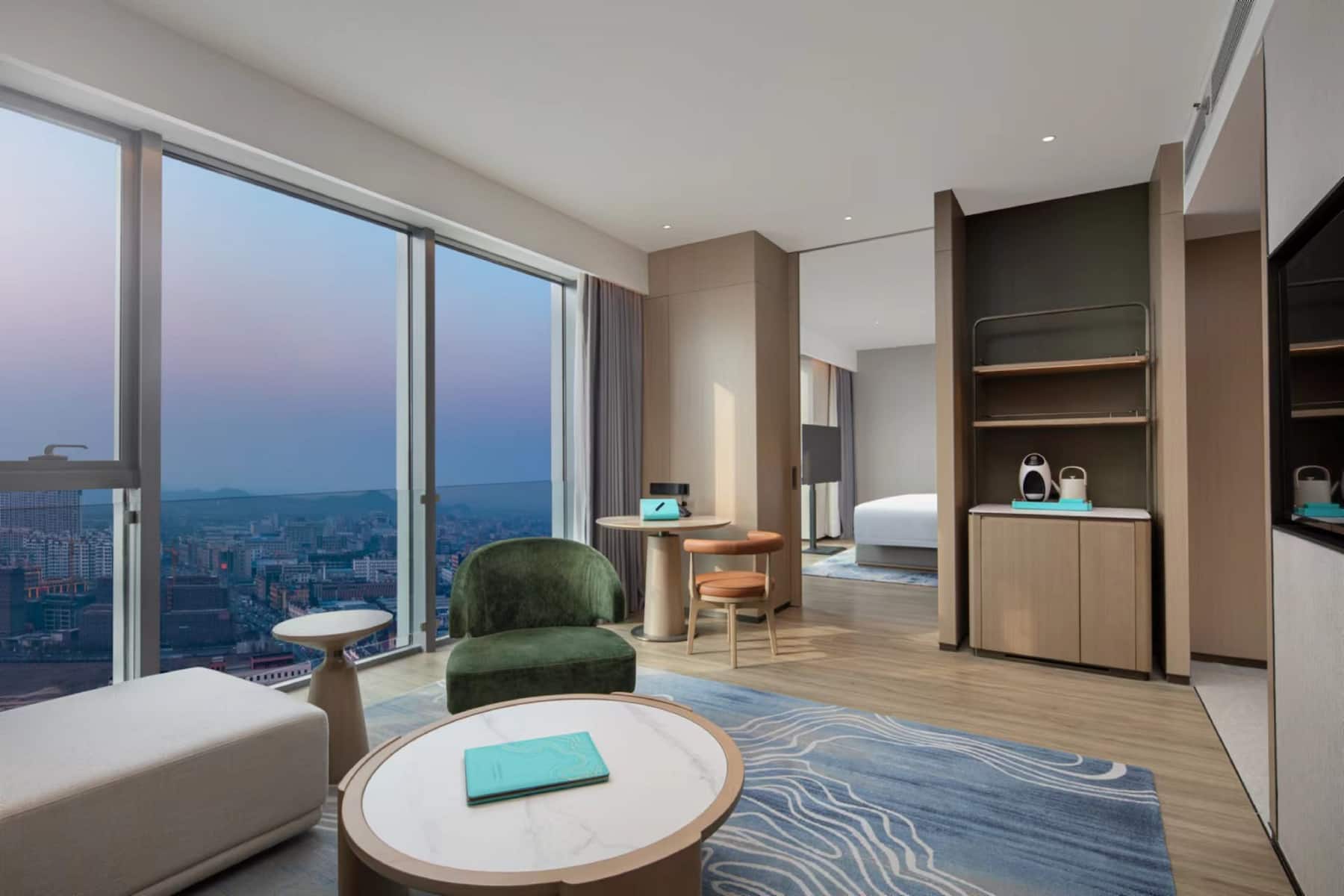 Guest room at the Wyndham Changzhou Xinbei in Changzhou, Other than US/Canada
