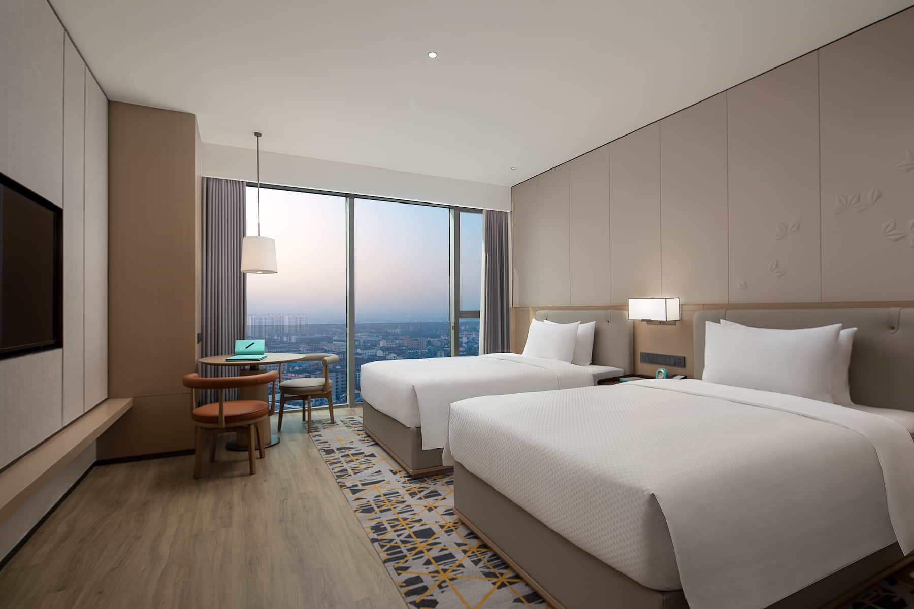 Guest room at the Wyndham Changzhou Xinbei in Changzhou, Other than US/Canada