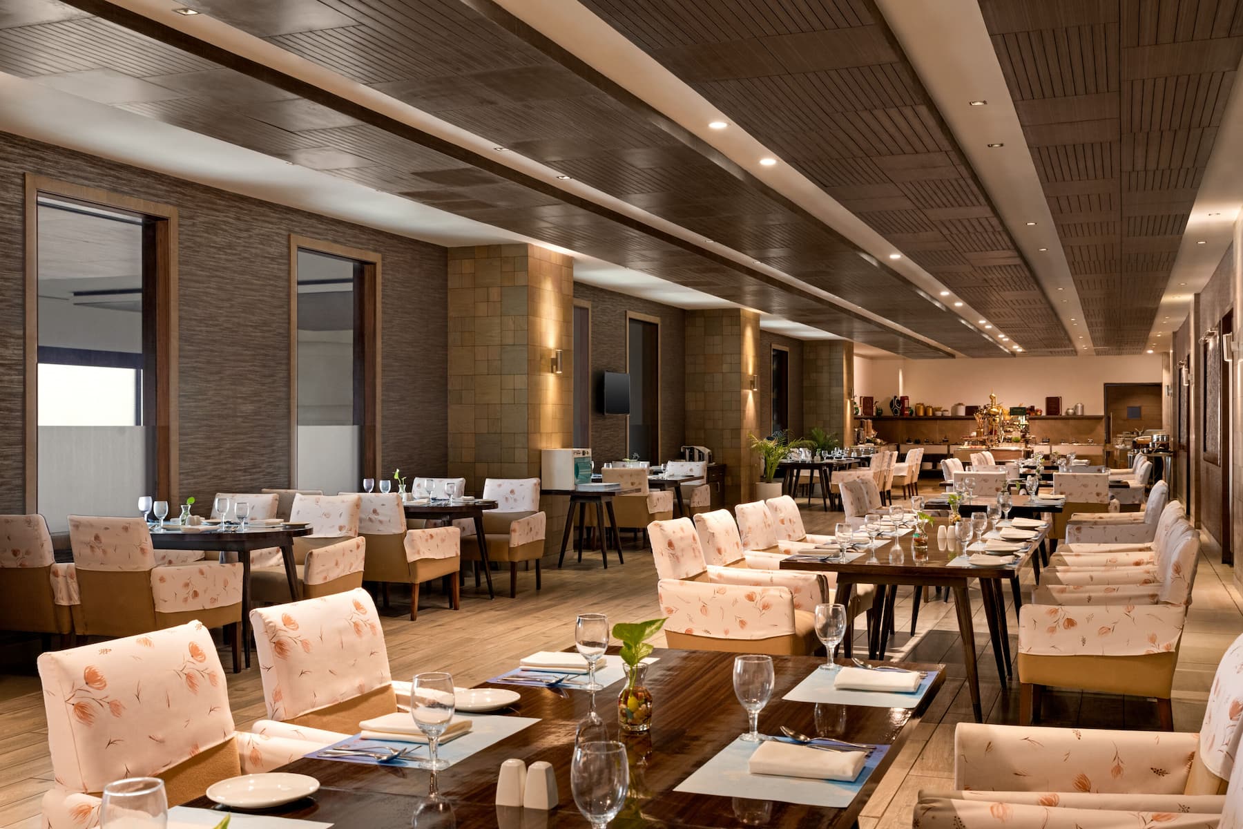Wyndham Ahmedabad Shela restaurant in Ahmedabad, Other than US/Canada