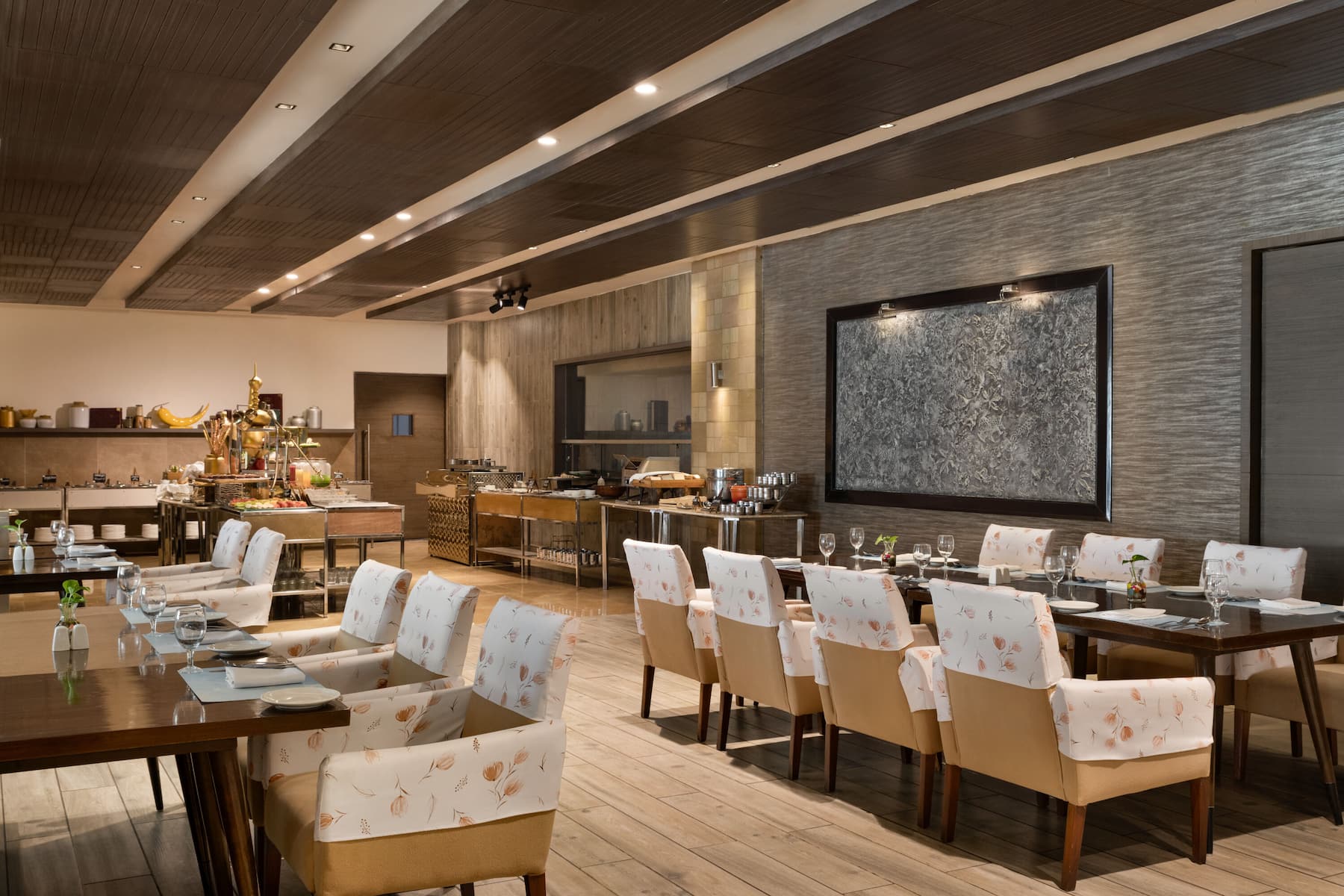 Wyndham Ahmedabad Shela restaurant in Ahmedabad, Other than US/Canada