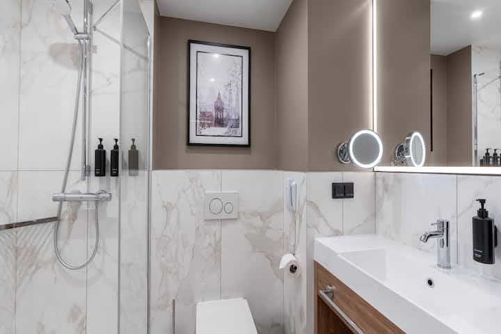 Guest room bath at the Wyndham Wroclaw Old Town in Wroclaw, Other than US/Canada