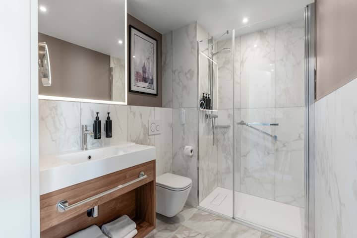 Guest room bath at the Wyndham Wroclaw Old Town in Wroclaw, Other than US/Canada