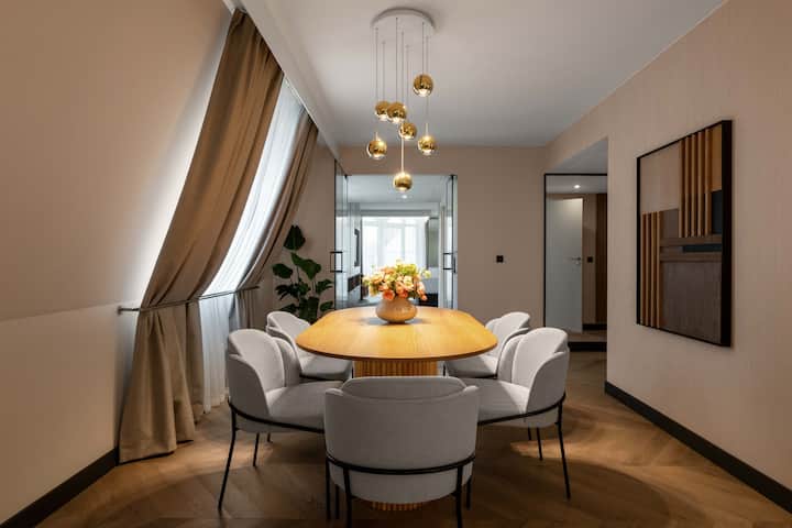 Guest room at the Wyndham Wroclaw Old Town in Wroclaw, Other than US/Canada