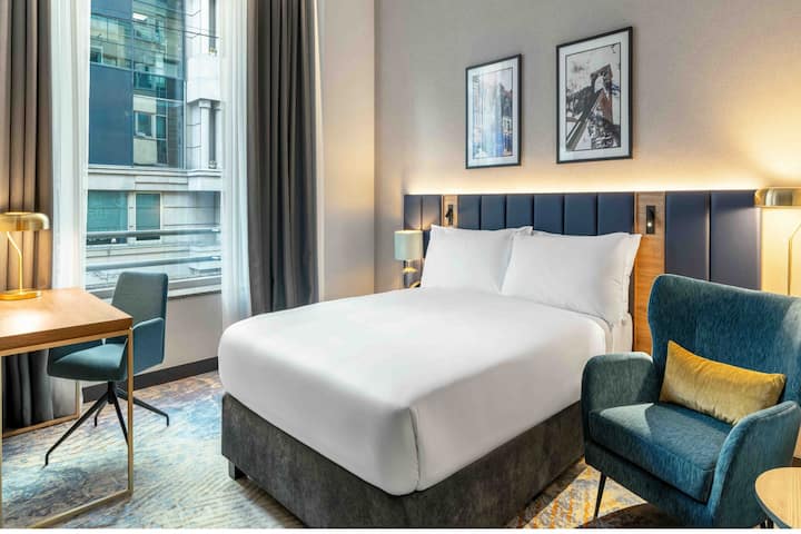 Guest room at the Wyndham Wroclaw Old Town in Wroclaw, Other than US/Canada