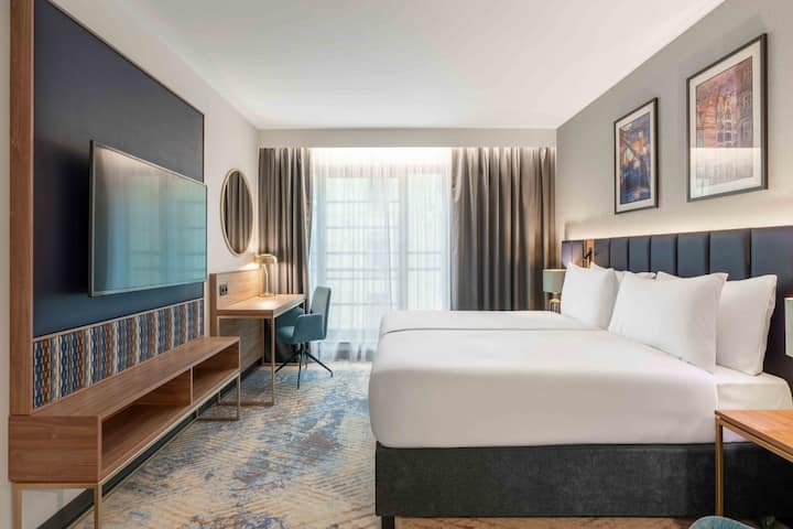 Guest room at the Wyndham Wroclaw Old Town in Wroclaw, Other than US/Canada