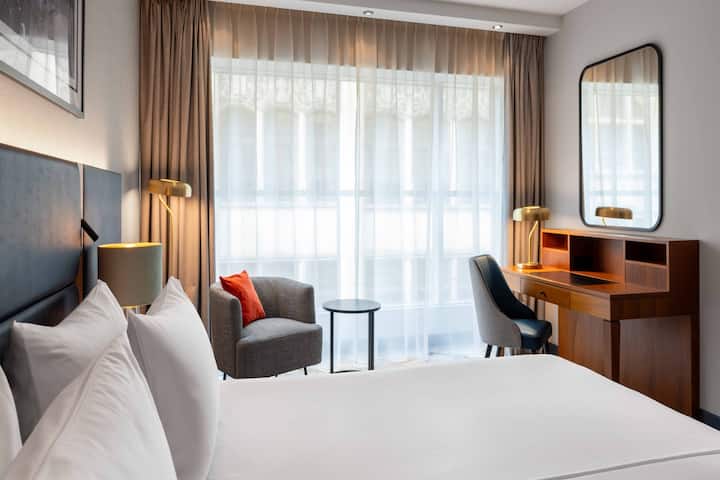 Guest room at the Wyndham Wroclaw Old Town in Wroclaw, Other than US/Canada