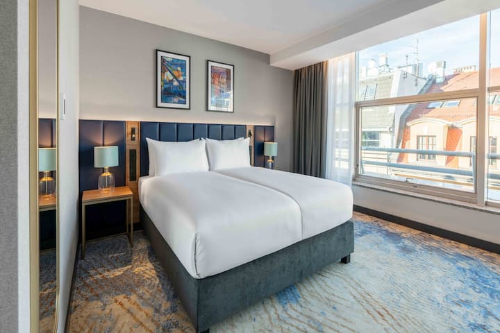 Guest room at the Wyndham Wroclaw Old Town in Wroclaw, Other than US/Canada