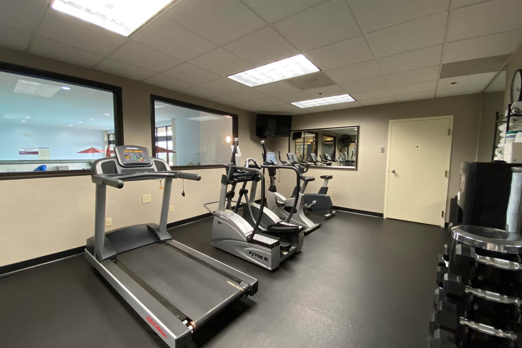 Fitness room at Wyndham Minneapolis South/Burnsville in Burnsville, Minnesota