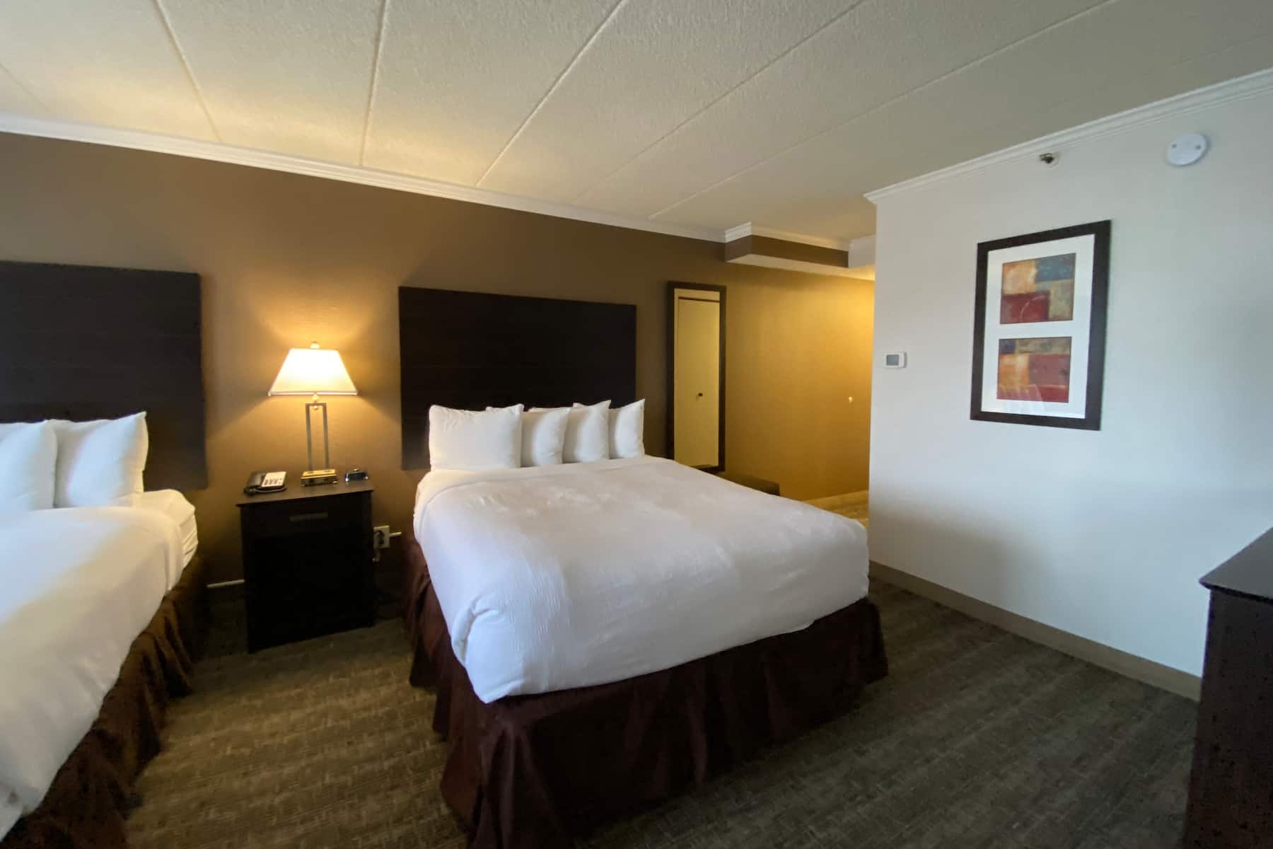 Guest room at the Wyndham Minneapolis South/Burnsville in Burnsville, Minnesota