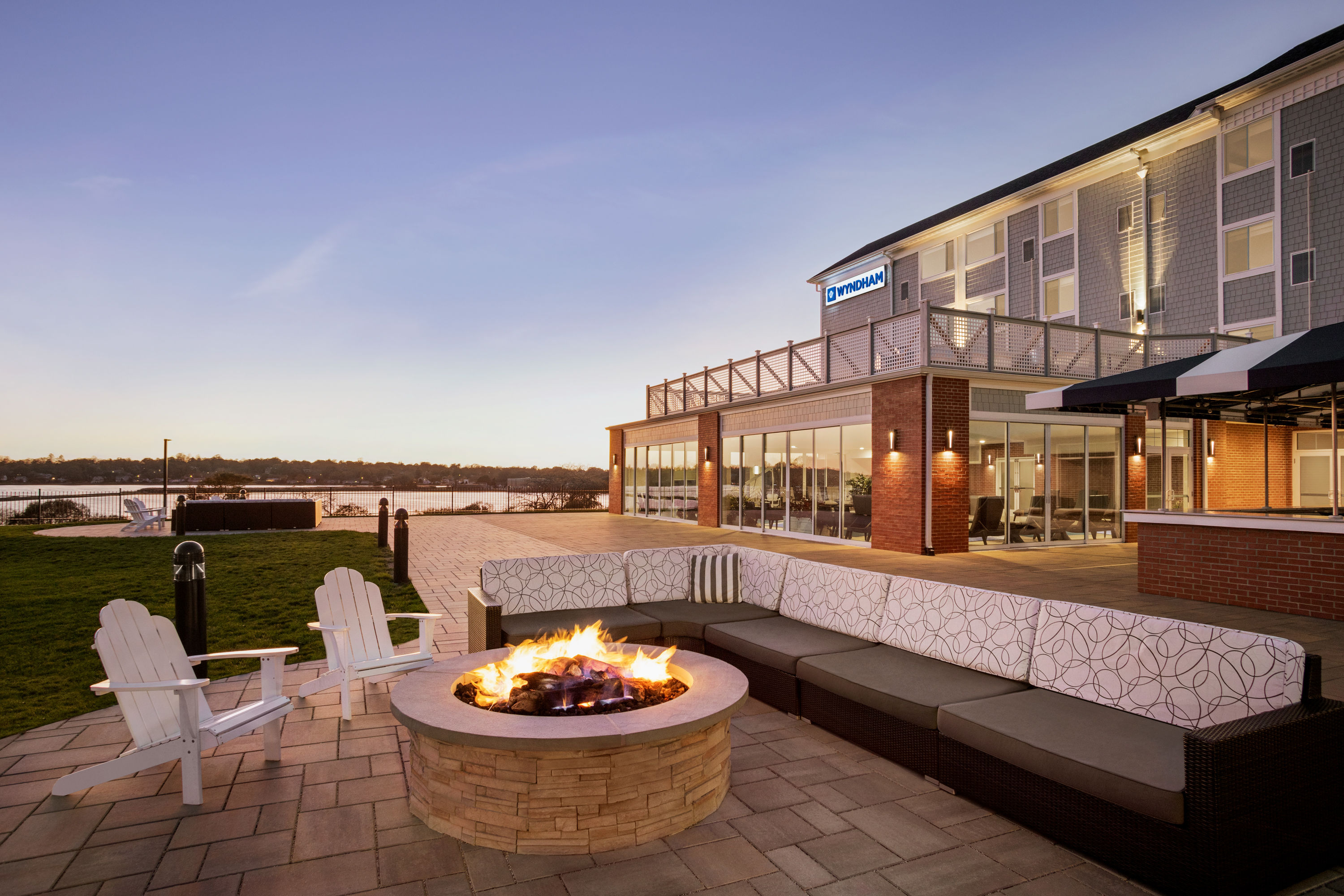 Wyndham Newport Hotel Middletown, RI Hotels