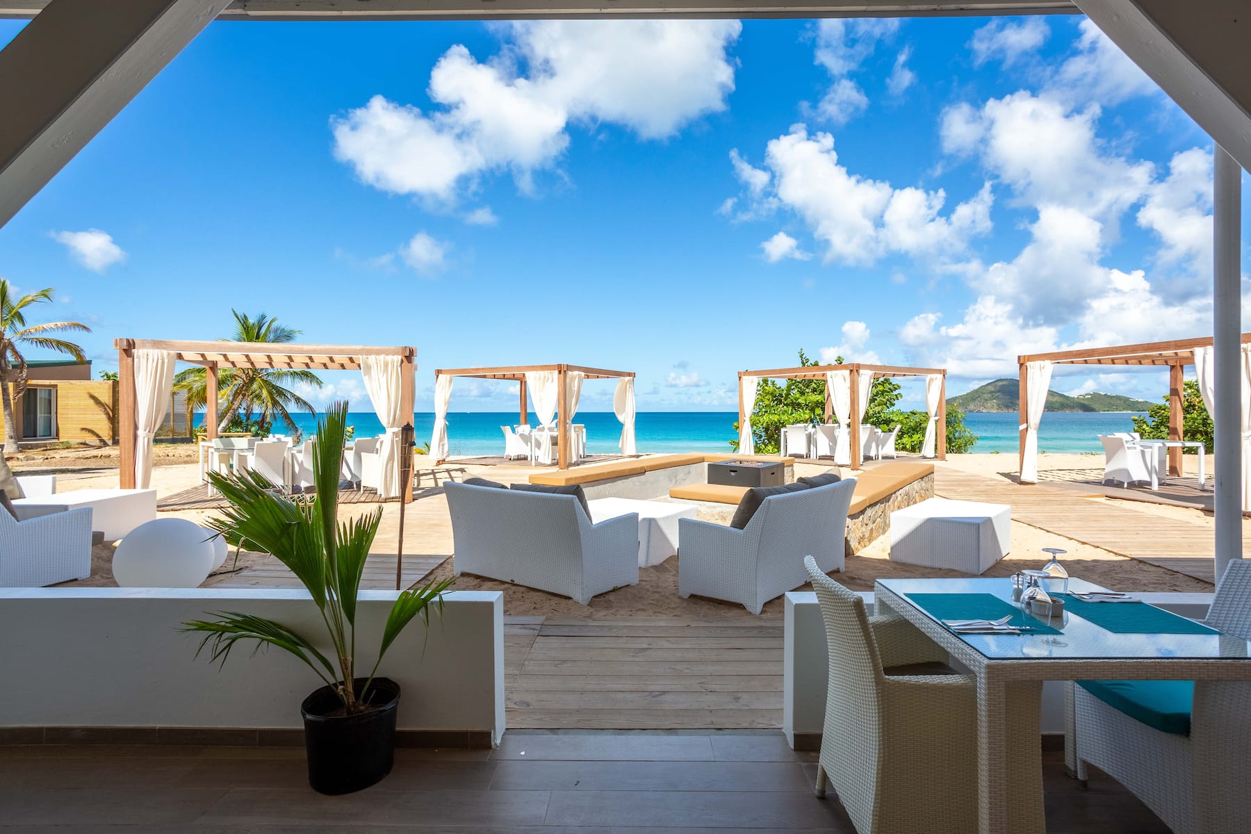 Wyndham Tortola BVI Lambert Beach Resort restaurant in East End, Other than US/Canada