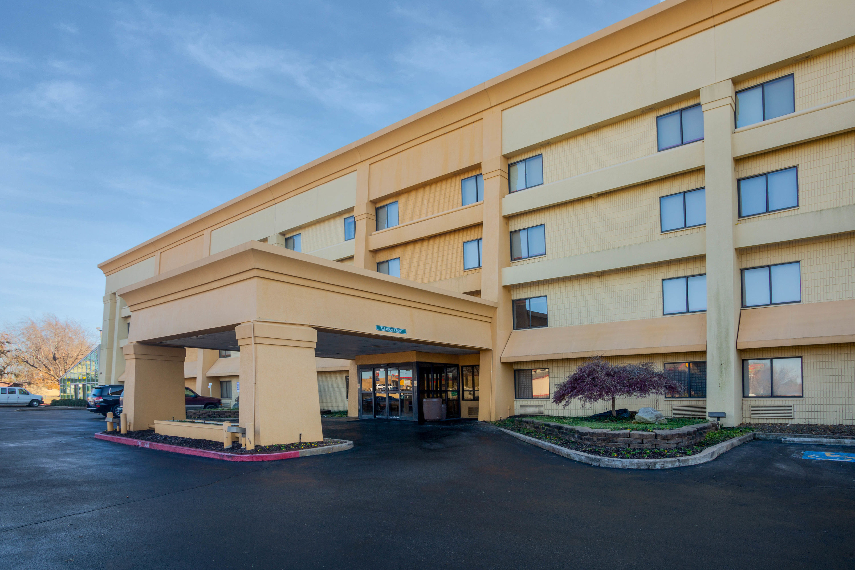 La Quinta Inn Suites By Wyndham Springdale Springdale Ar Hotels