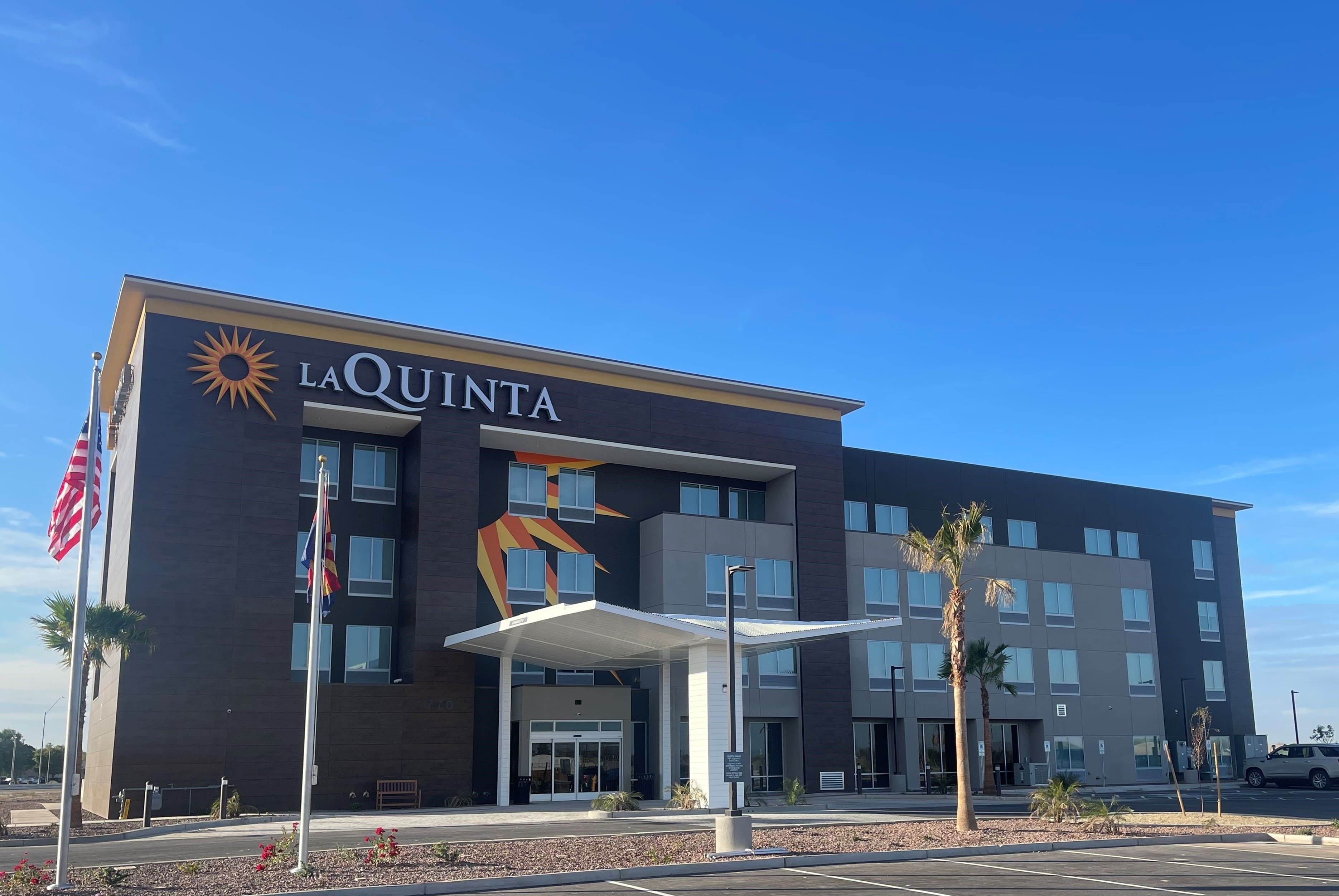 La Quinta Inn & Suites by Wyndham Yuma | Yuma, AZ Hotels