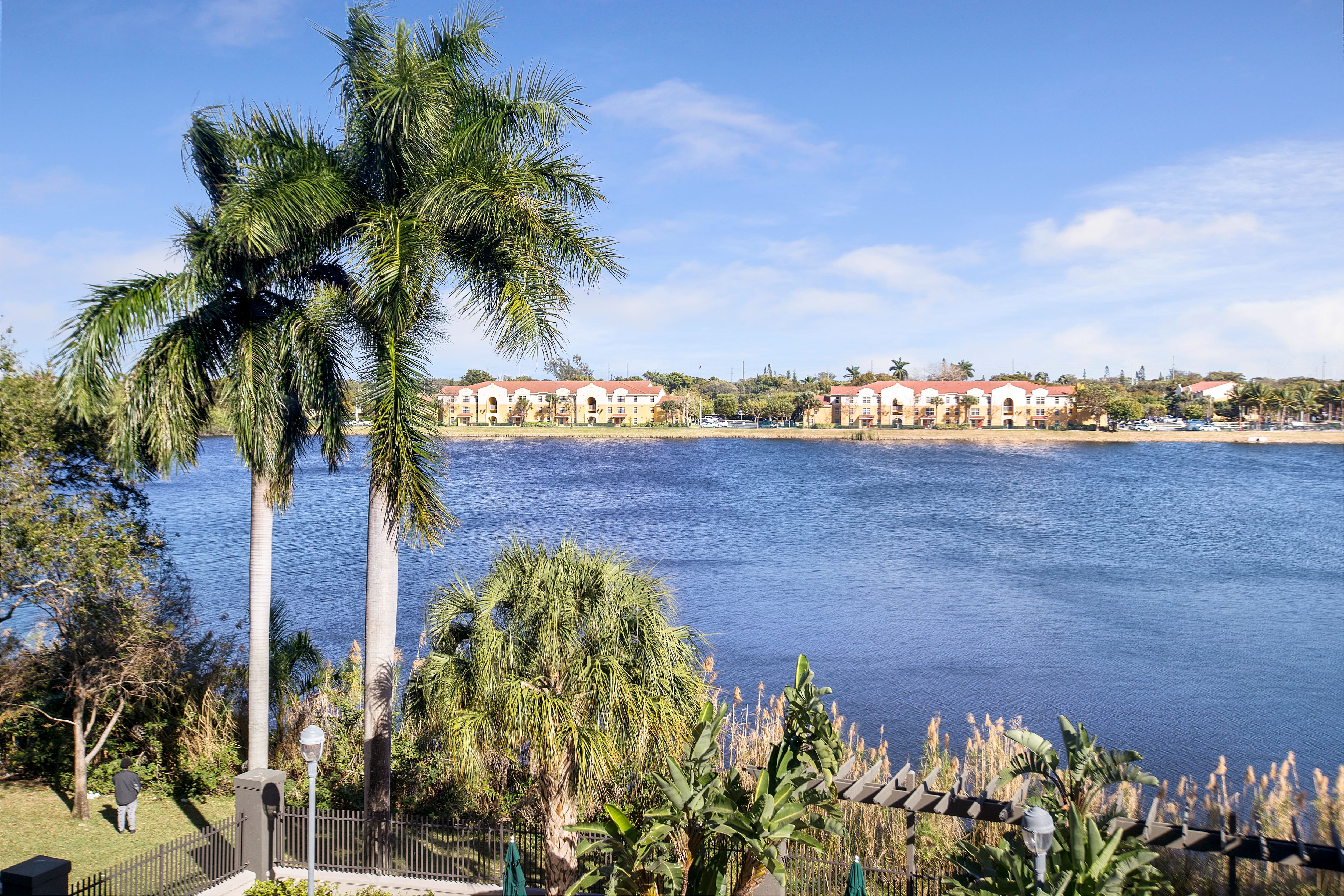 La Quinta Inn Suites By Wyndham Ft Lauderdale Airport Hollywood   52713 Exterior View 3 