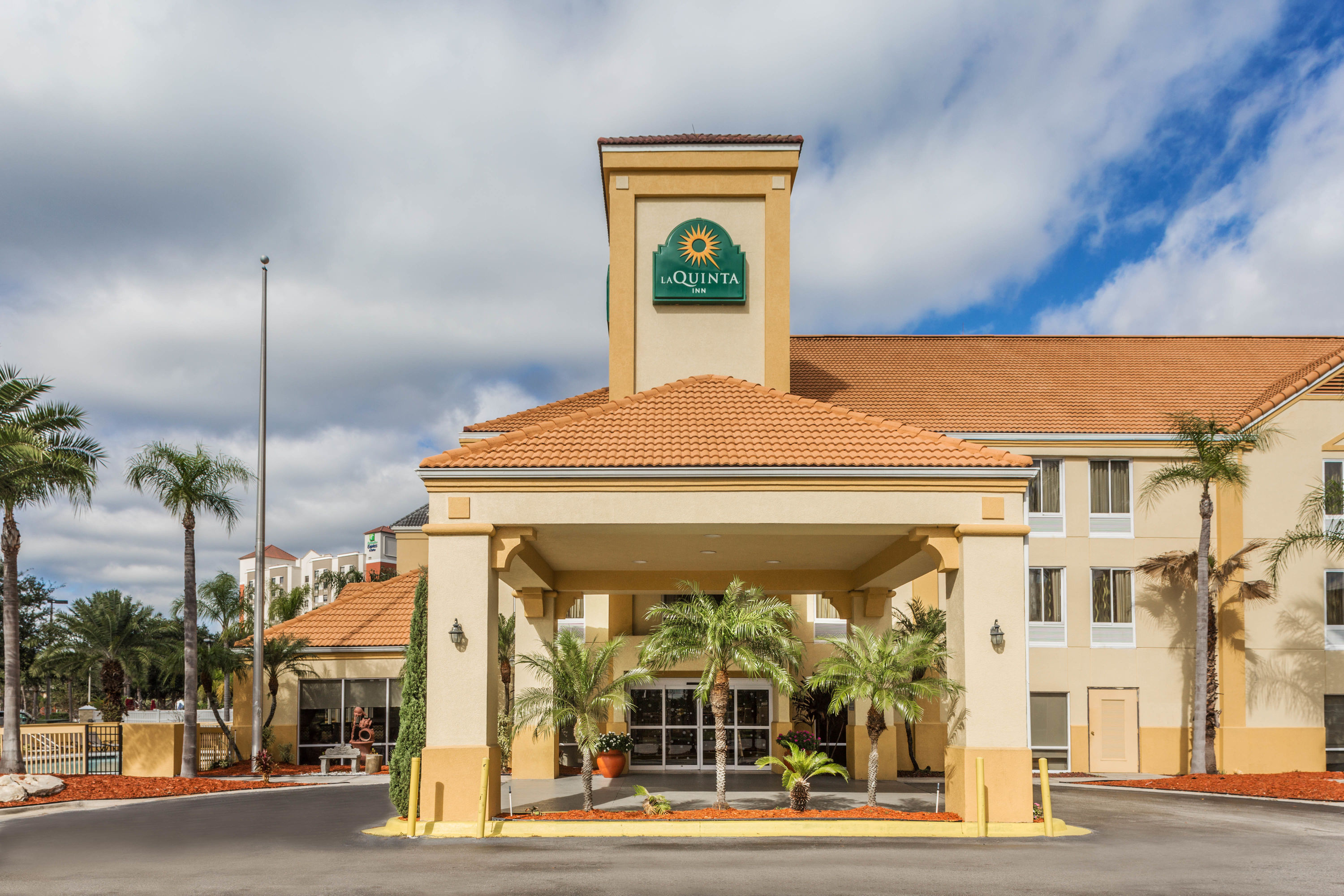 La Quinta Inn & Suites by Wyndham Orlando Universal area Orlando, FL