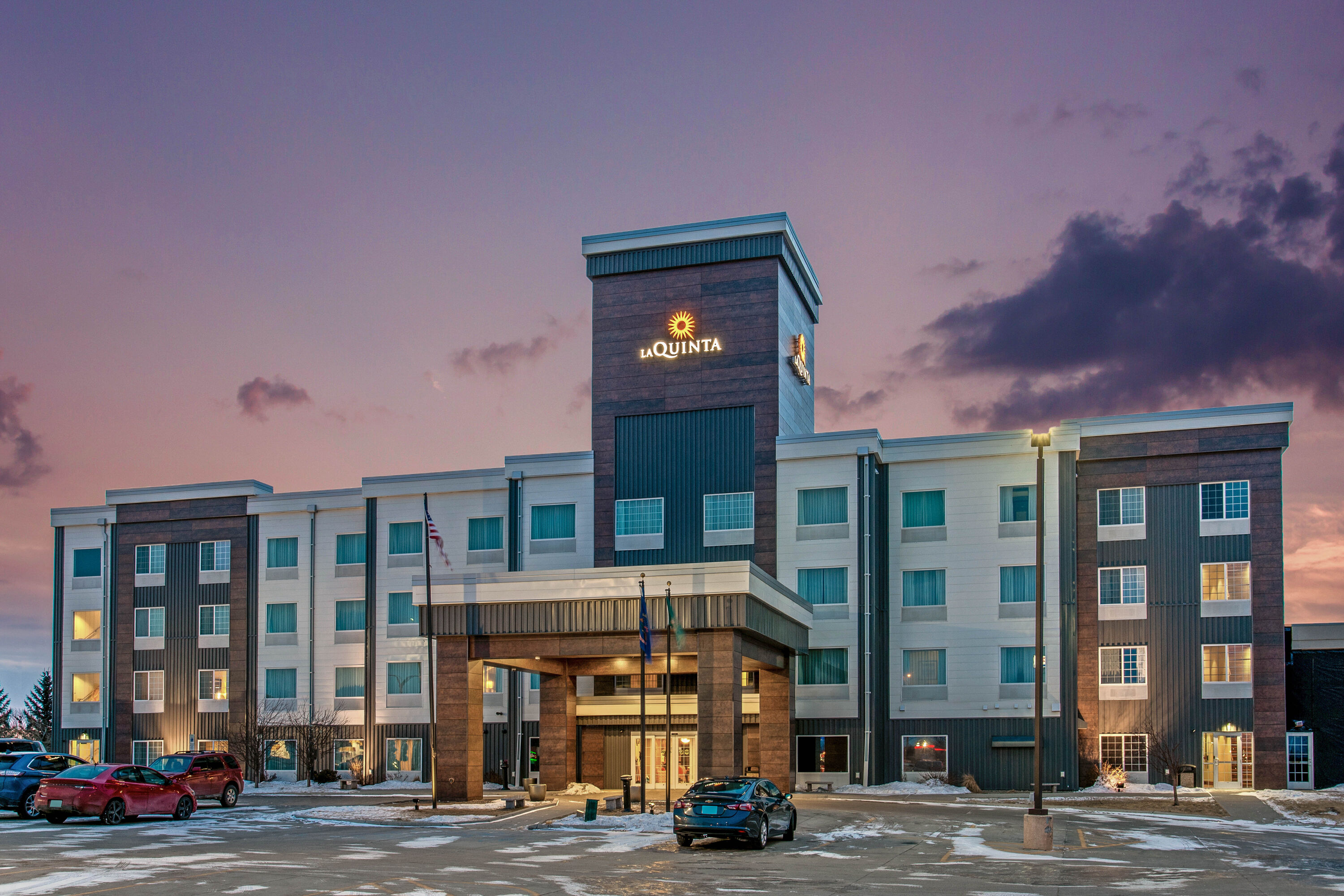 La Quinta Inn & Suites by Wyndham Bismarck Bismarck, ND Hotels