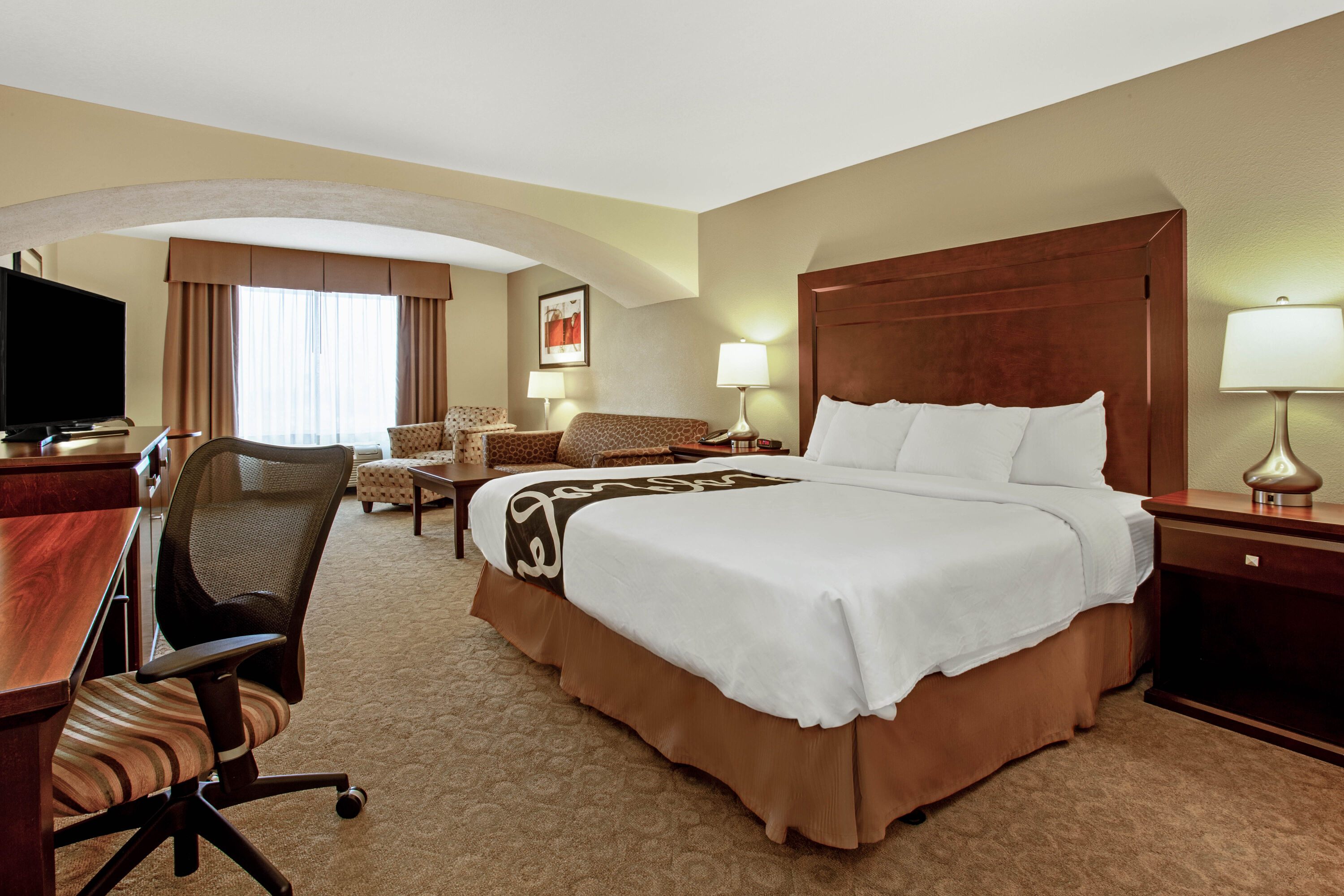 La Quinta Inn And Suites By Wyndham Bismarck Bismarck Nd Hotels