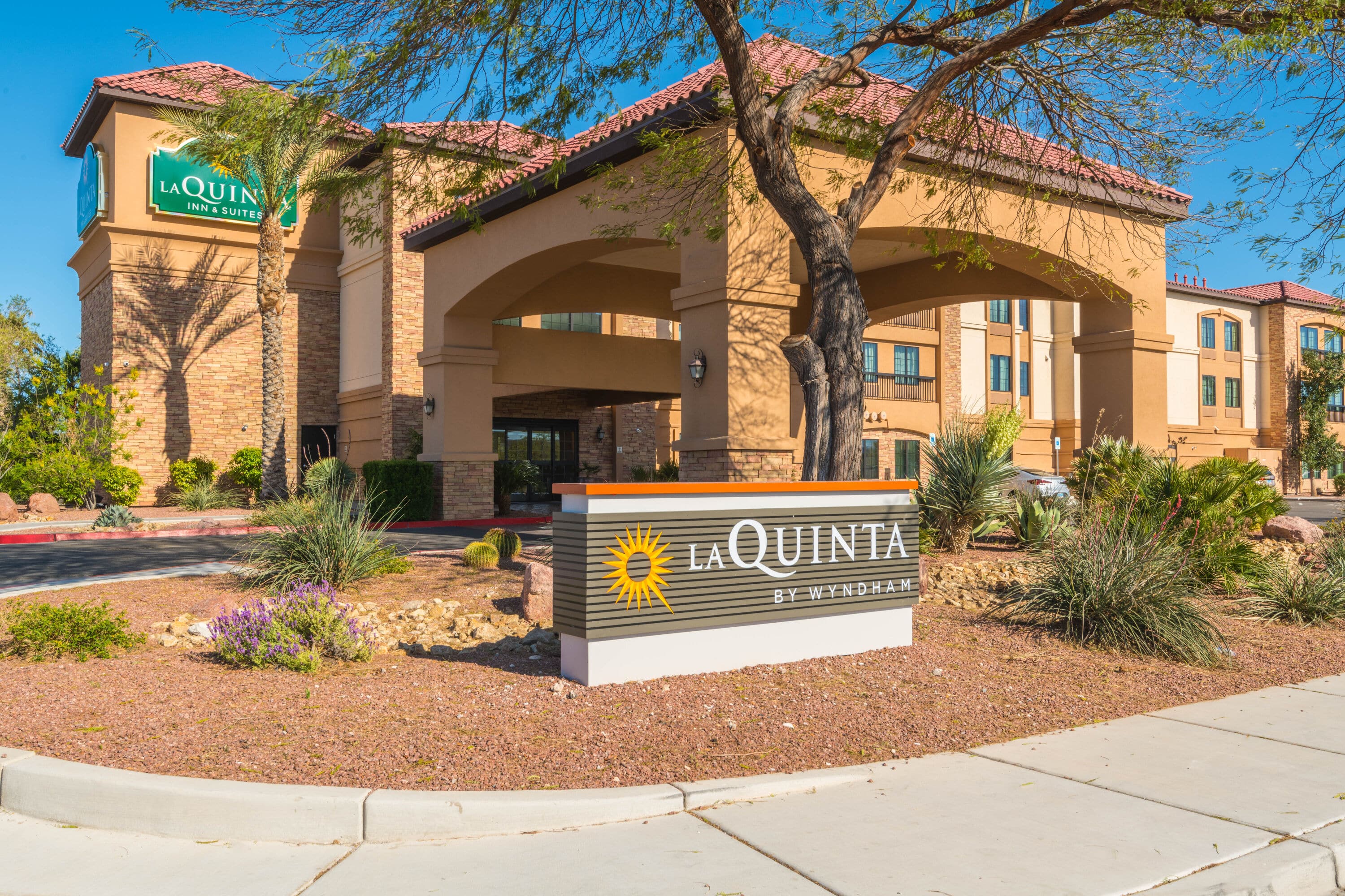 La Quinta Pet Policy: Everything You Need to Know Before Staying The