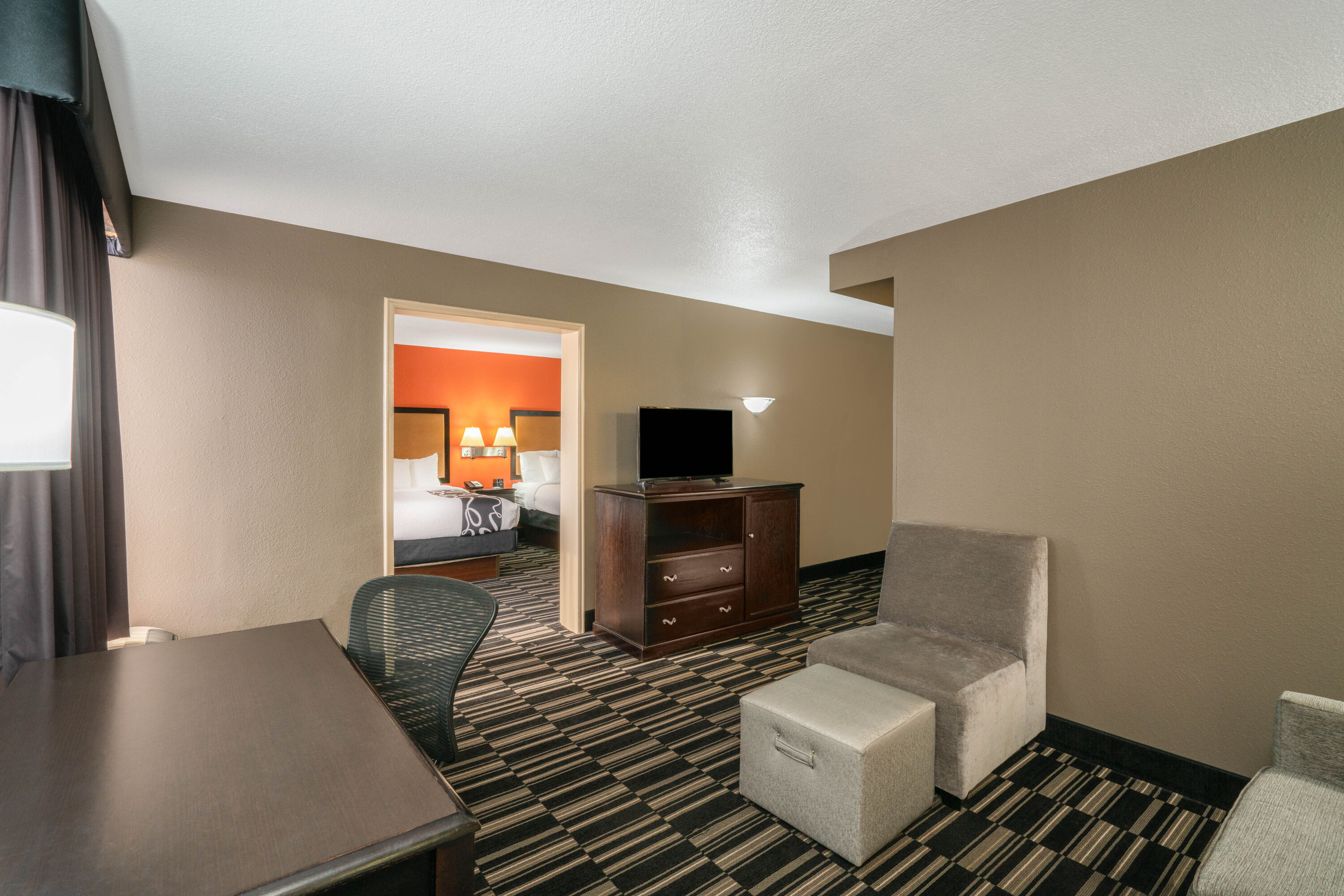 La Quinta Inn & Suites by Wyndham Memphis Airport Graceland Memphis