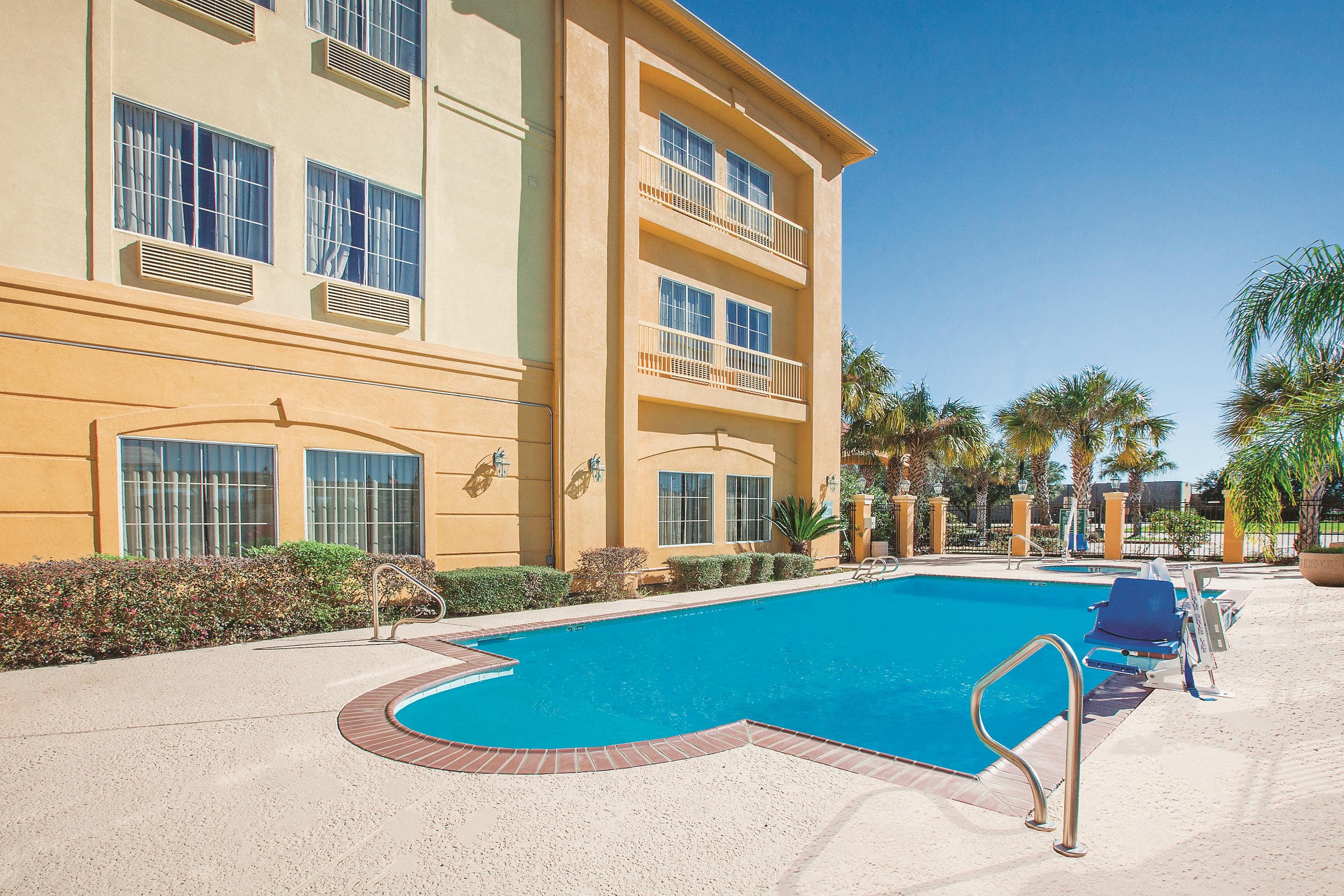 La Quinta Inn Suites by Wyndham Beaumont West Beaumont TX Hotels