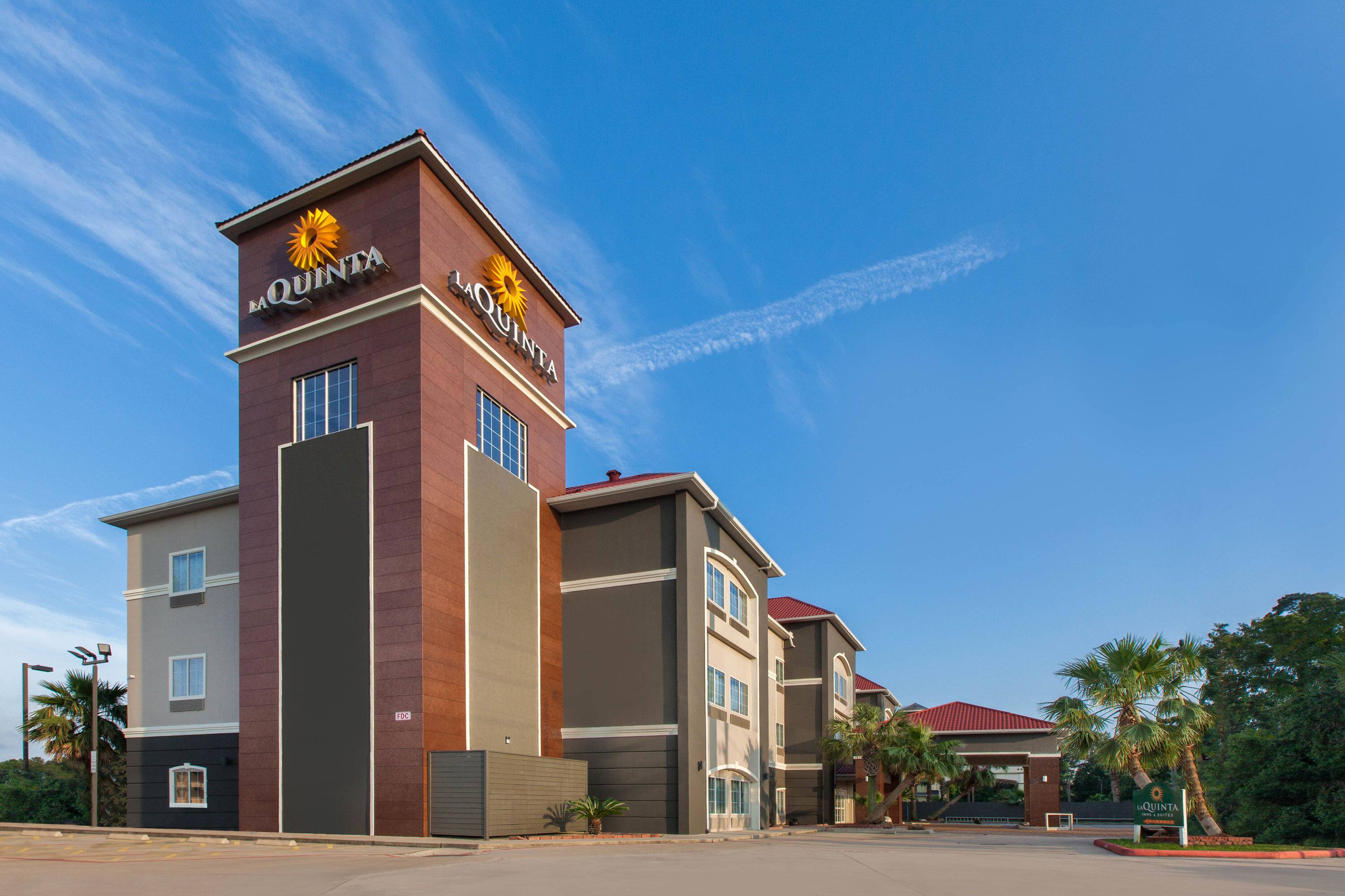 La Quinta Inn Suites By Wyndham Houston New Caney New - 