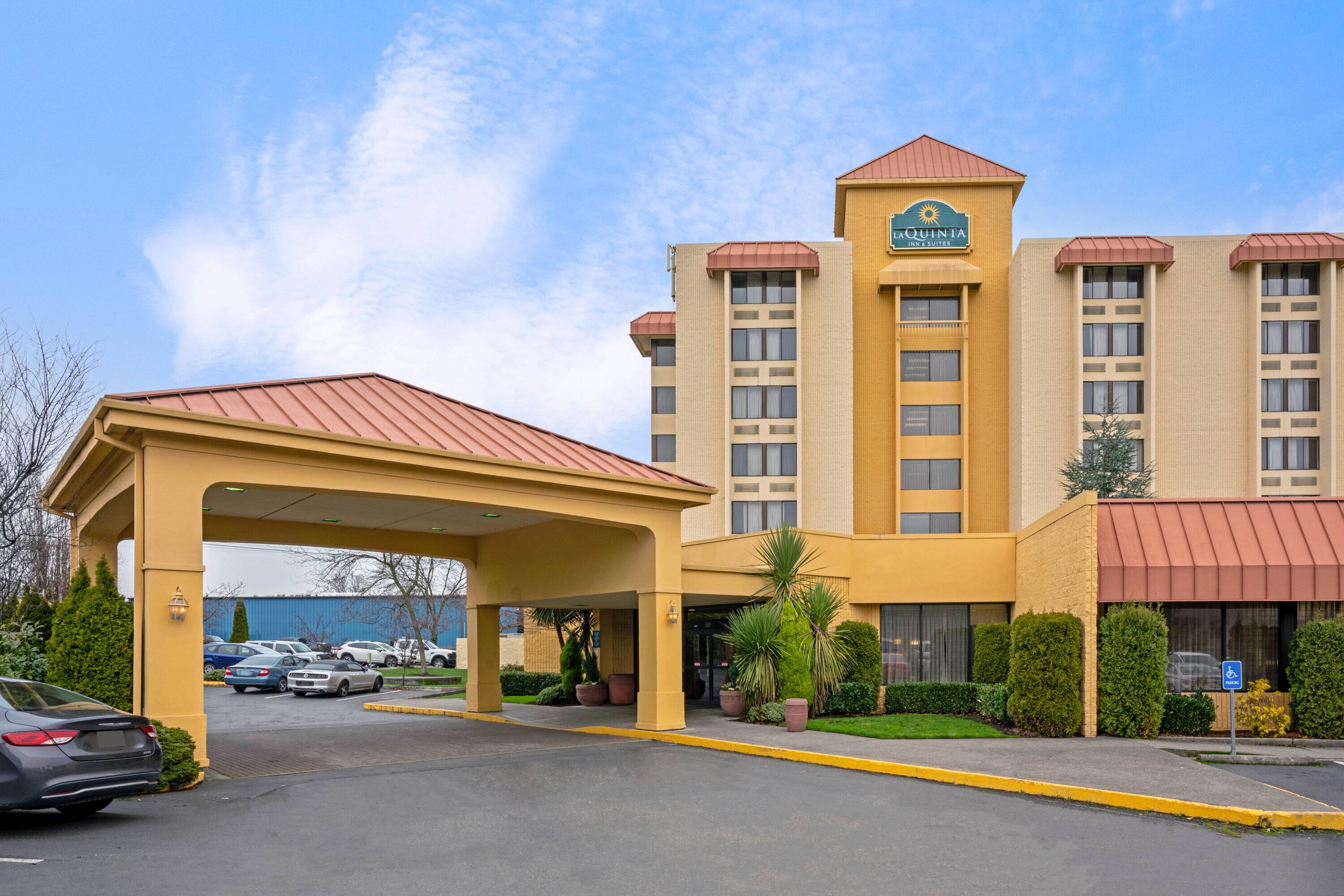 La quinta outlet hotel