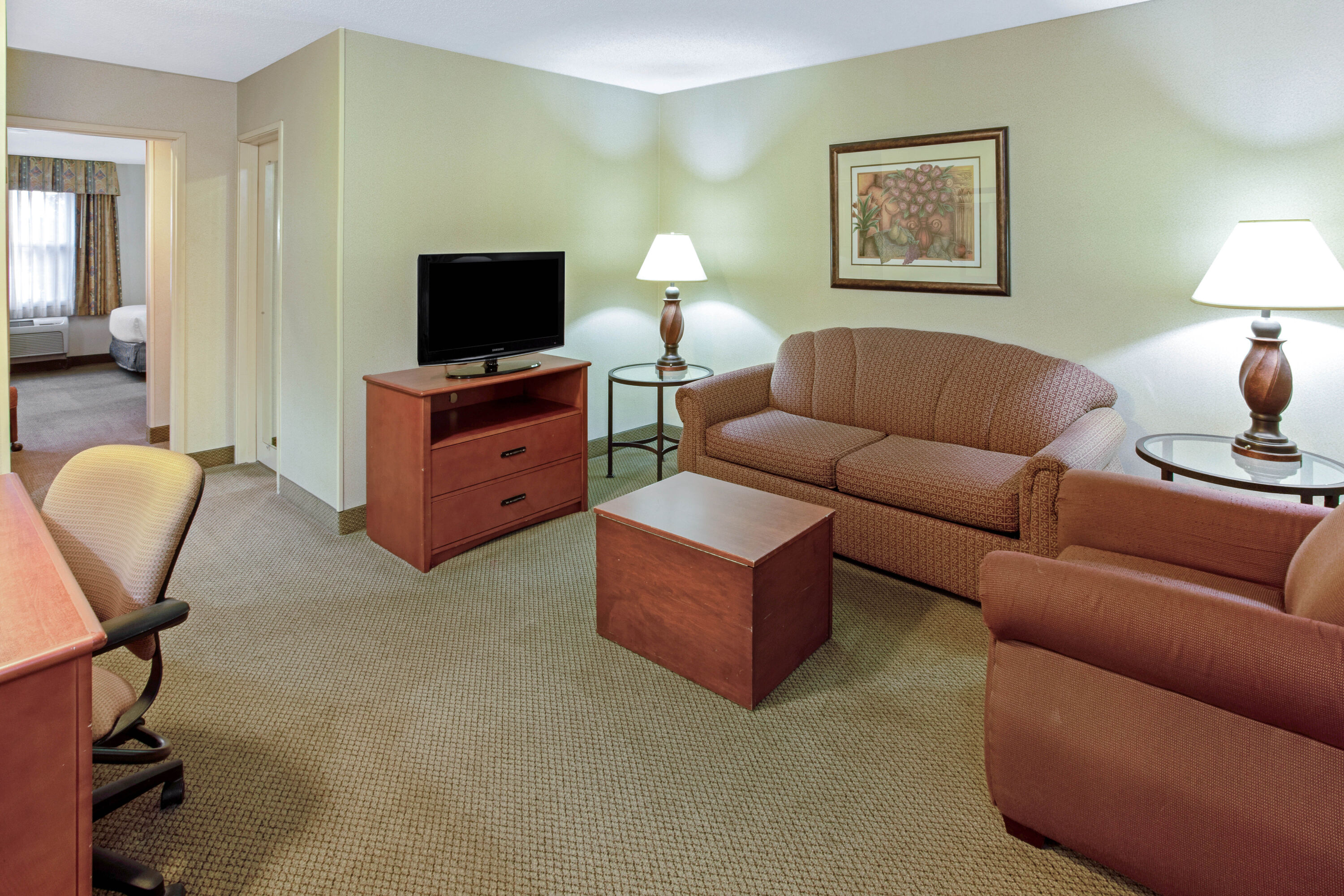 La Quinta Inn & Suites by Wyndham Appleton College Avenue | Appleton ...