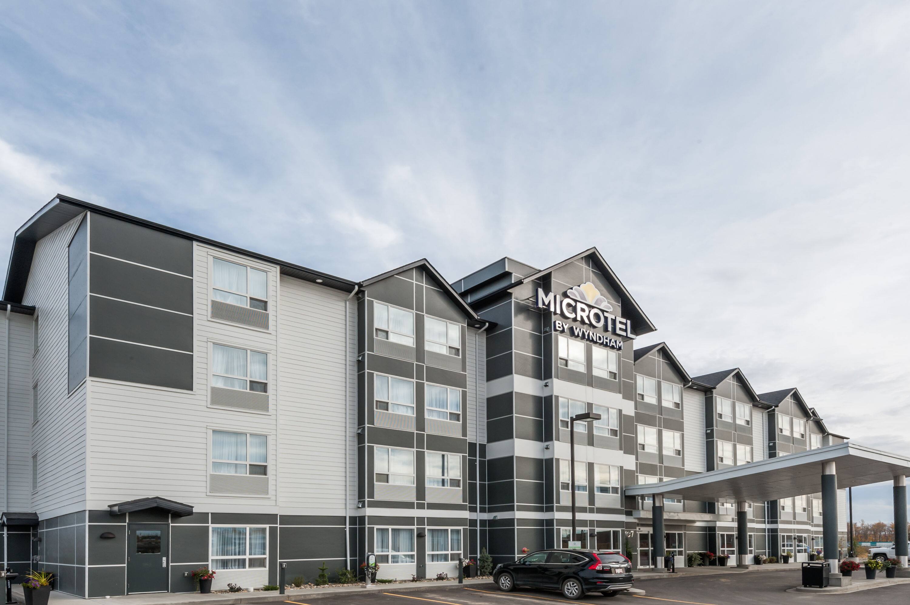 Microtel Inn Suites By Wyndham Fort St John Fort St John - 