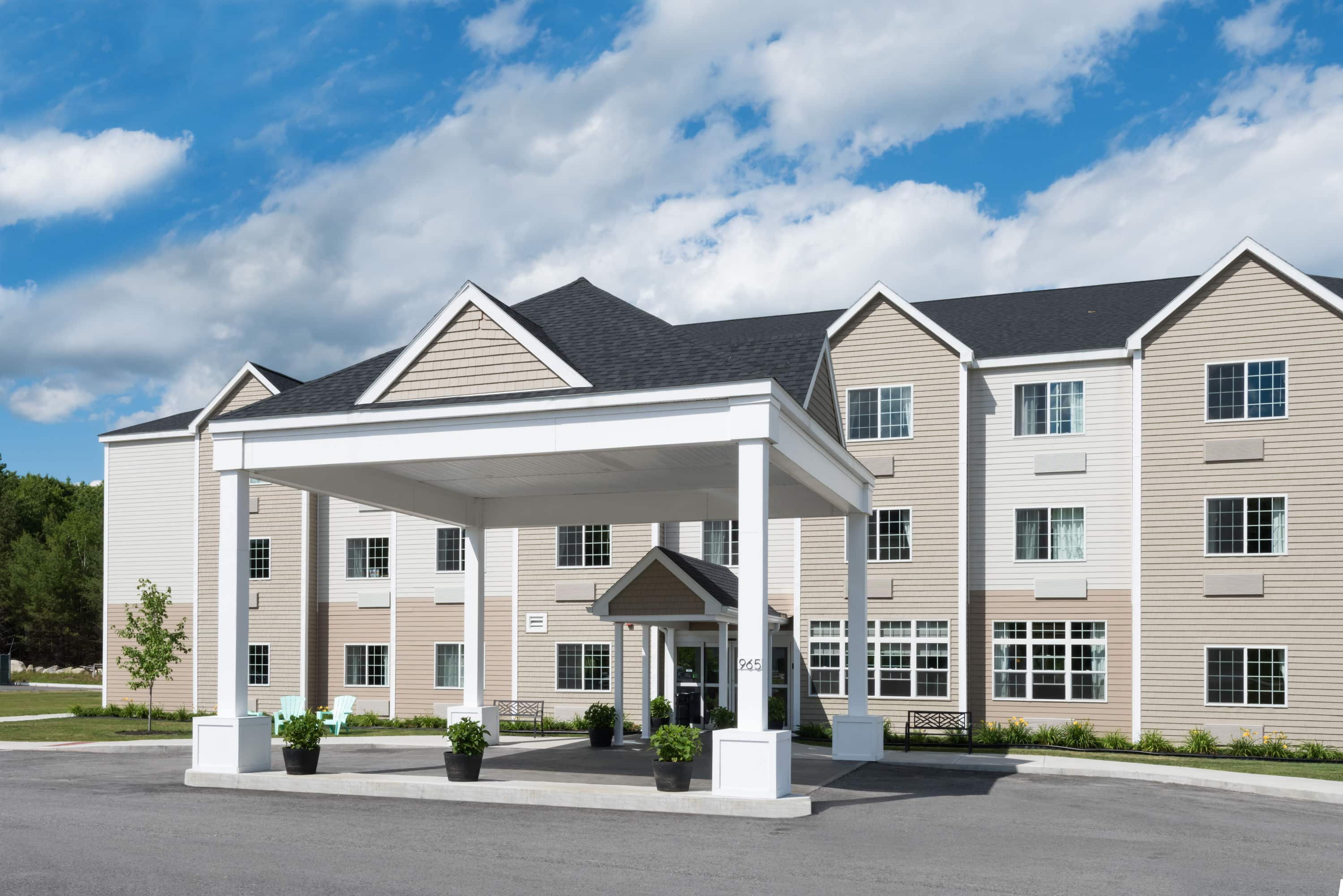 Microtel Inn & Suites By Wyndham Windham | Windham, ME Hotels