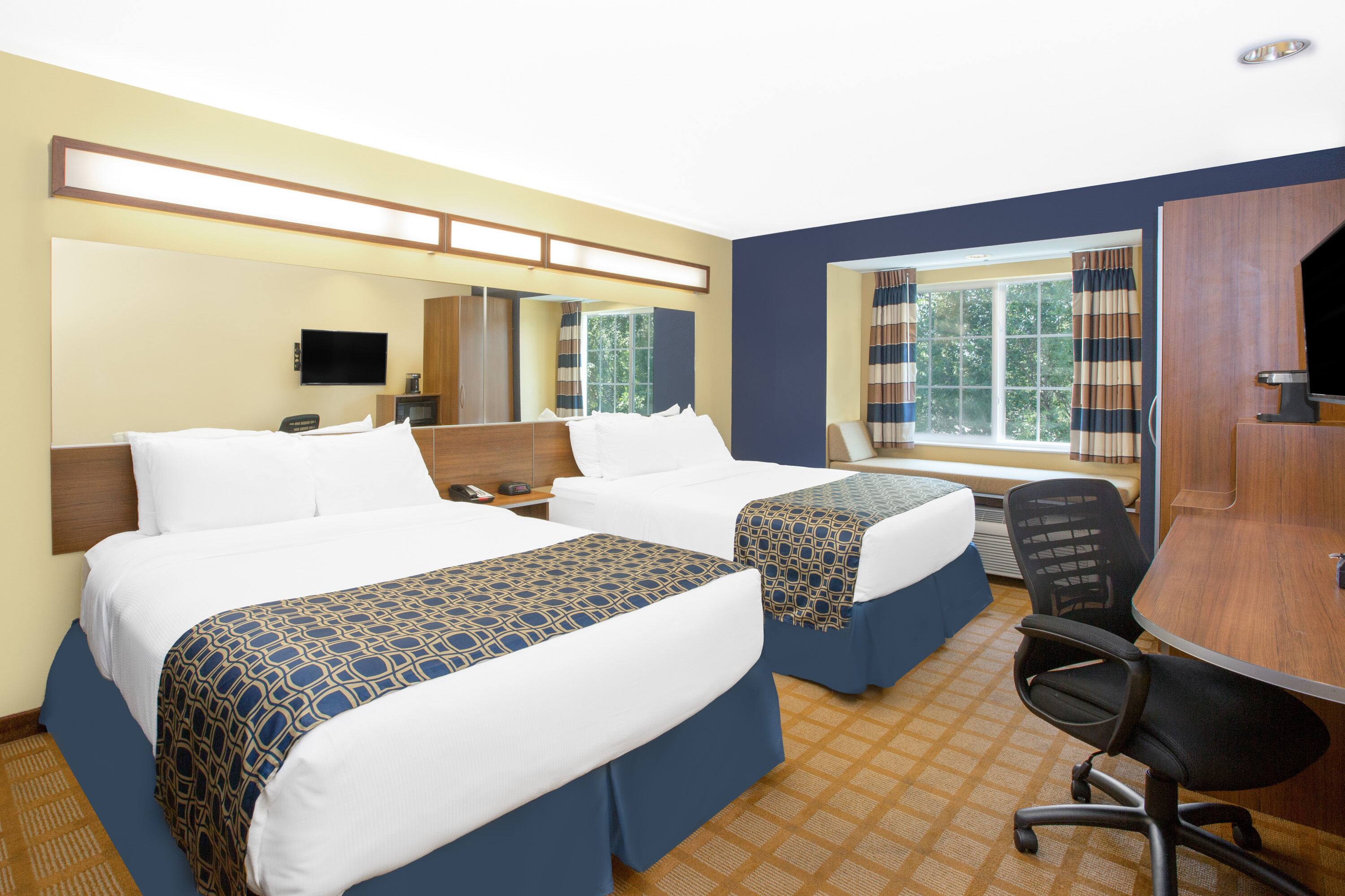 Microtel Inn Suites By Wyndham Kearney Kearney Ne Hotels - 