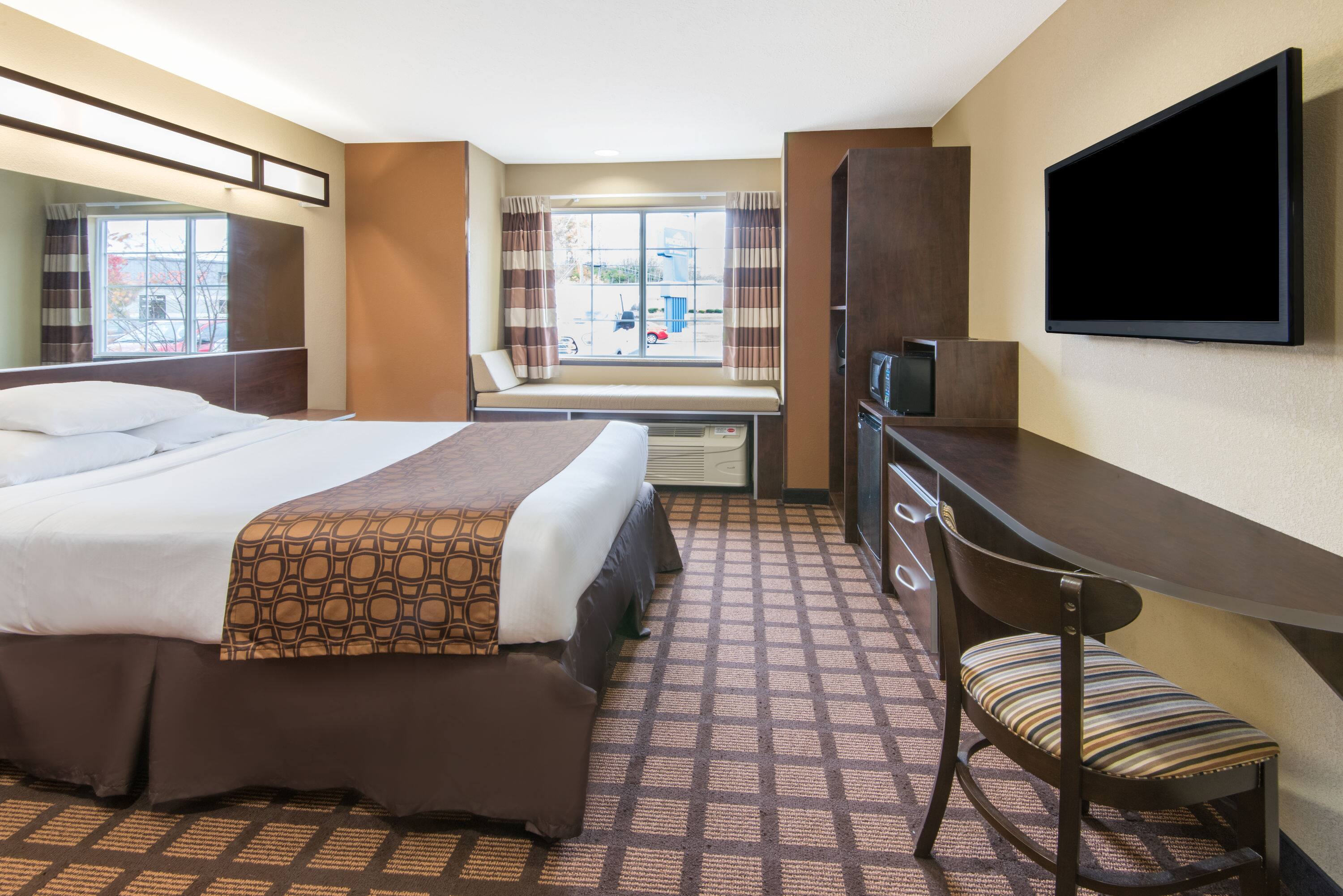 Hot Tub Hotel Rooms Canton Ohio Acsbrnccsea